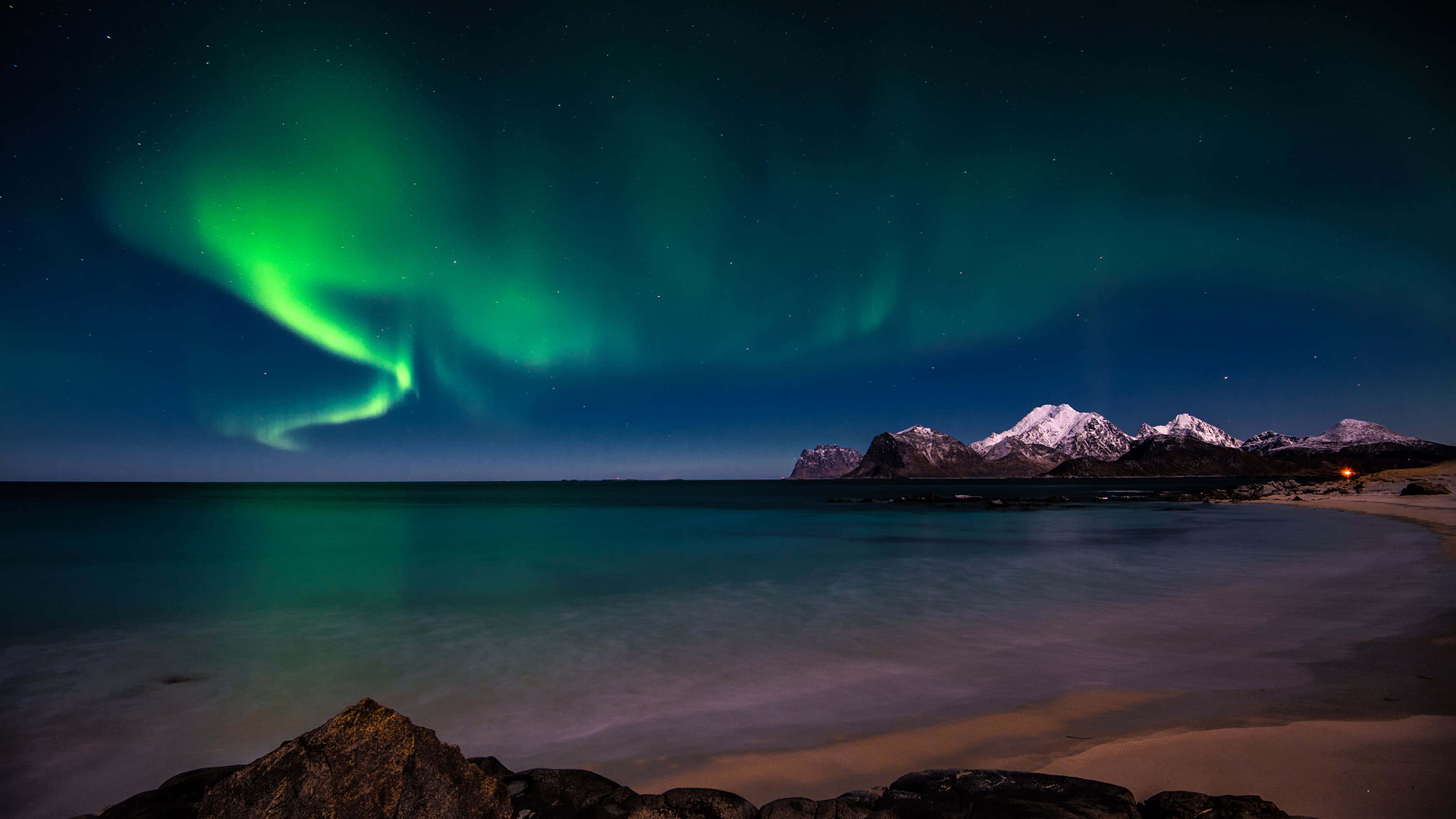 4K Aurora Night Sky, aurora borealis, starry night sky, 4K Desktop Wallpaper