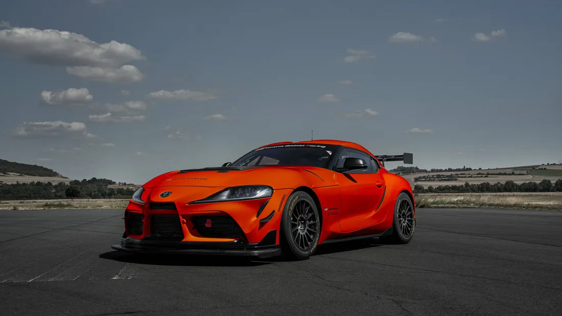 4K Toyota Supra