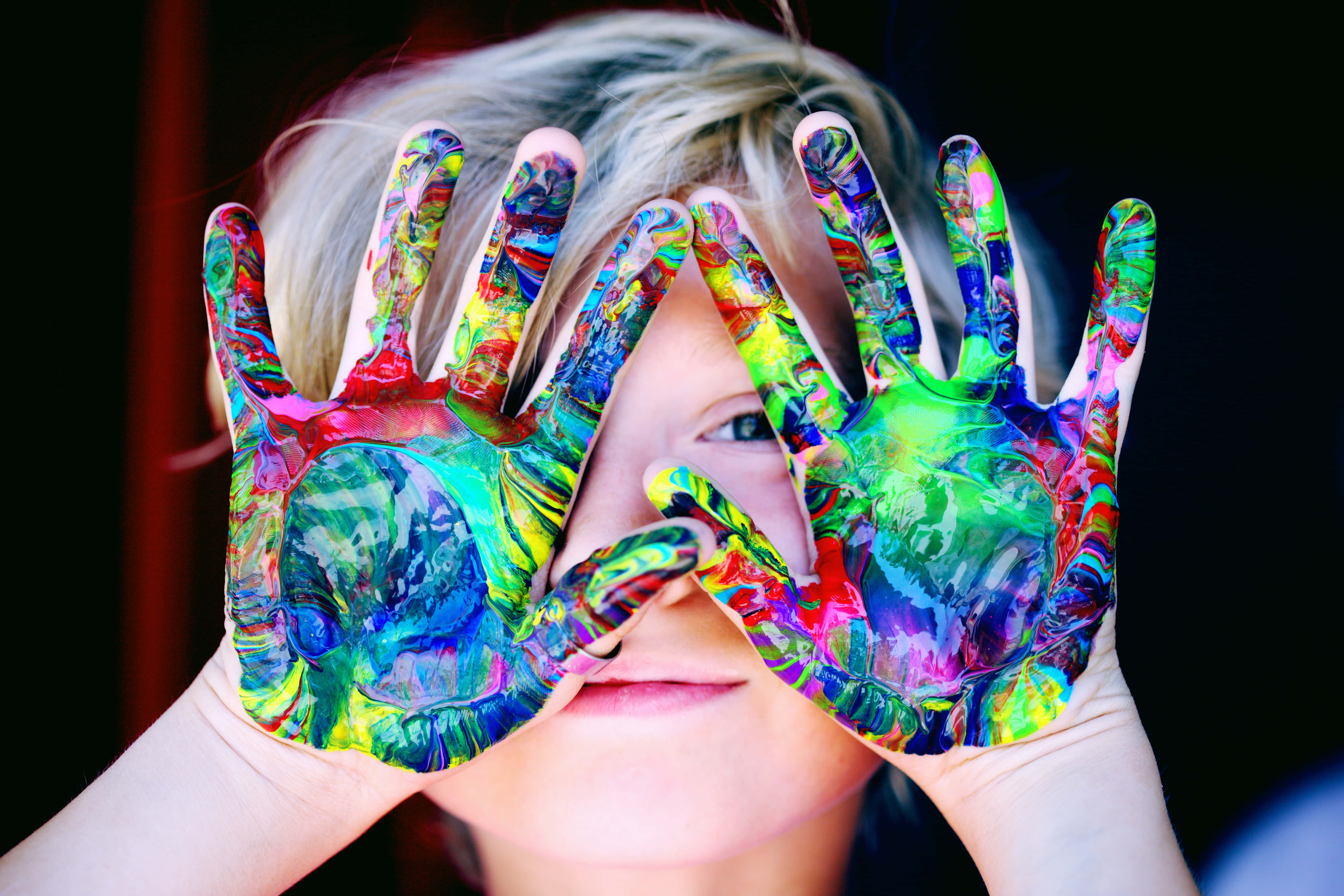 4K Ultra HD, rainbow-painted hands, blonde hair, 5K Desktop Wallpaper