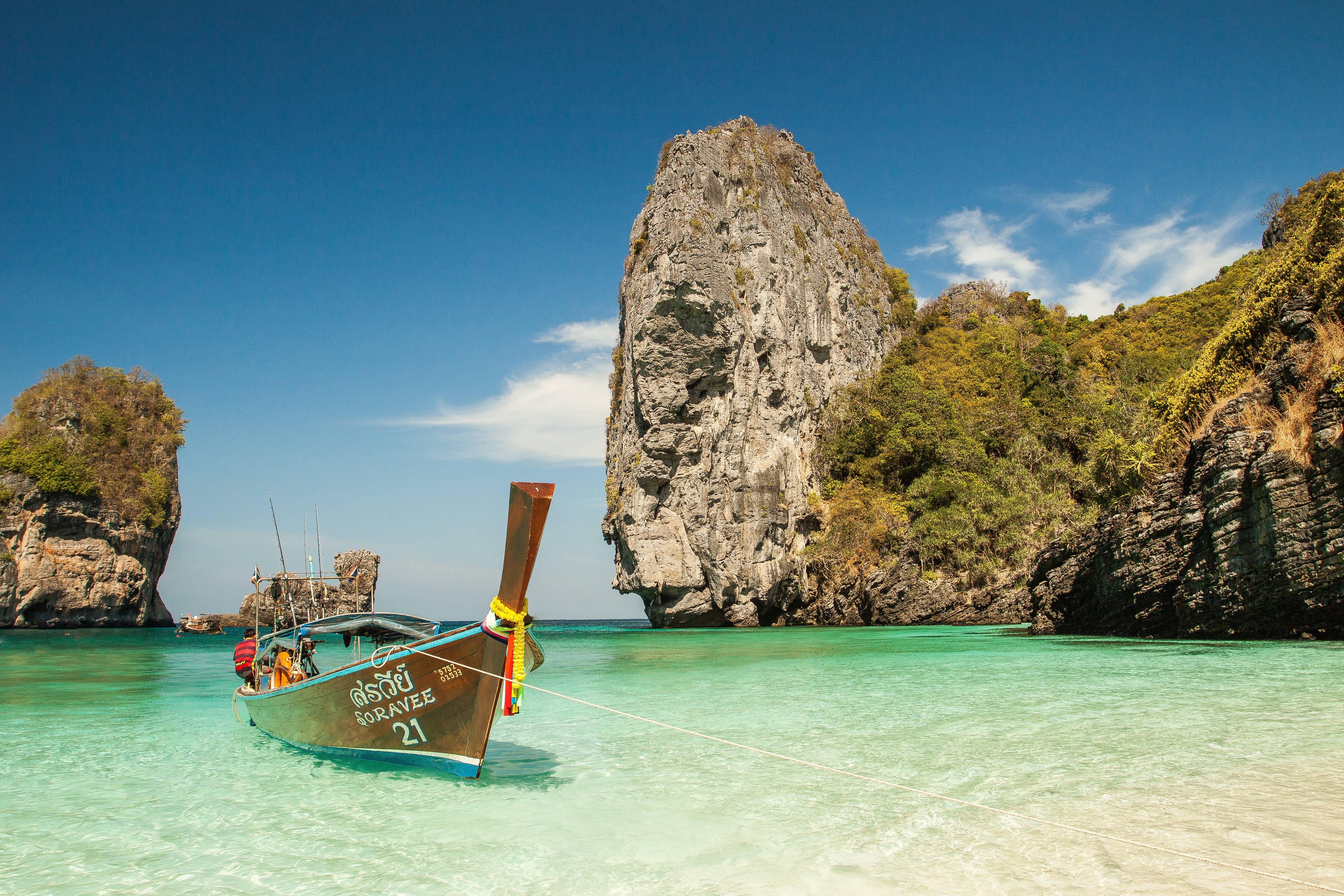 4K Ultra HD Beach, palm boat, longtail boat, 4K Desktop Wallpaper