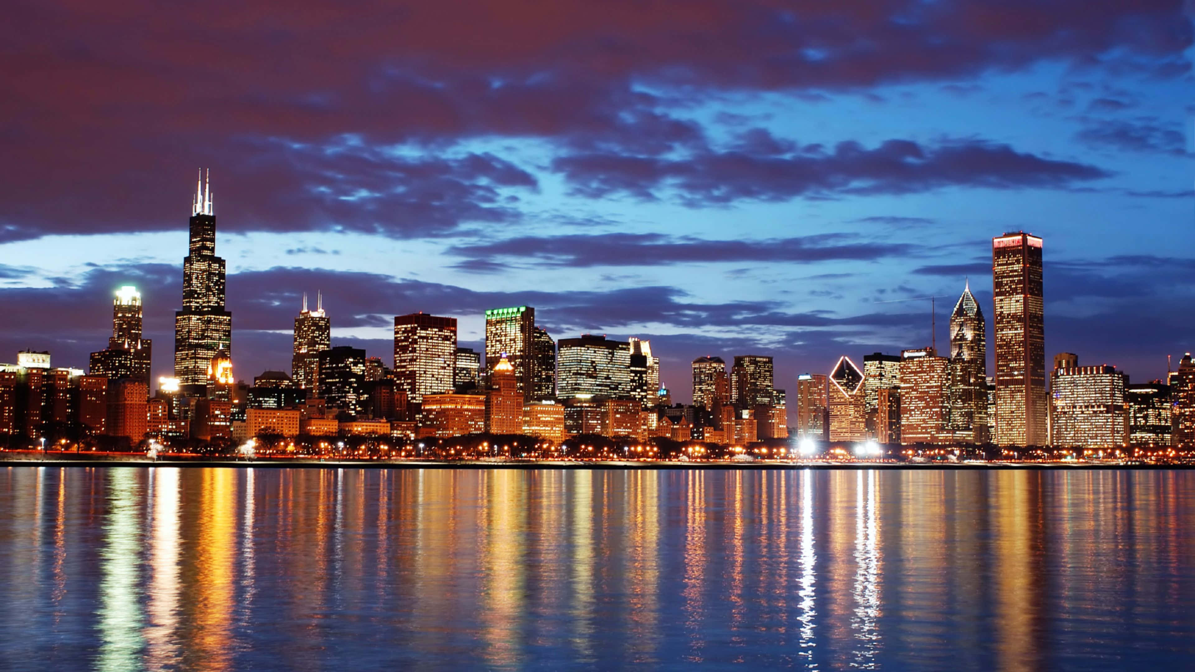 Chicago, dusk, illuminated skyscrapers, 4K Desktop Wallpaper