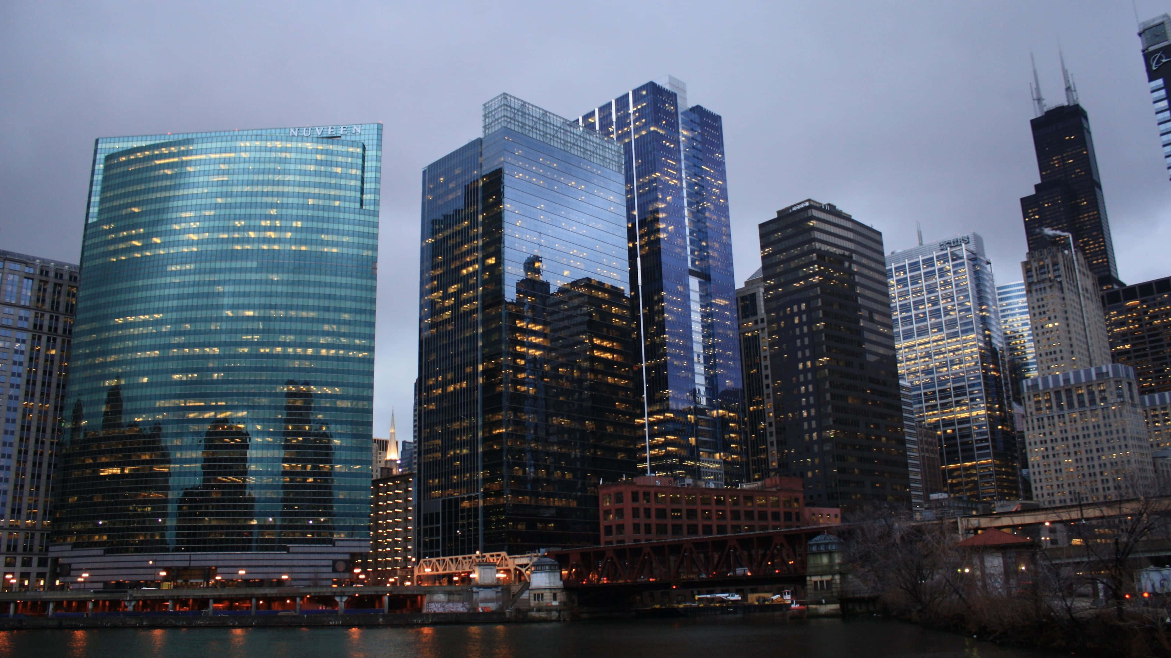 4K Ultra HD Chicago, glass skyscrapers, city lights, 4K Desktop Wallpaper