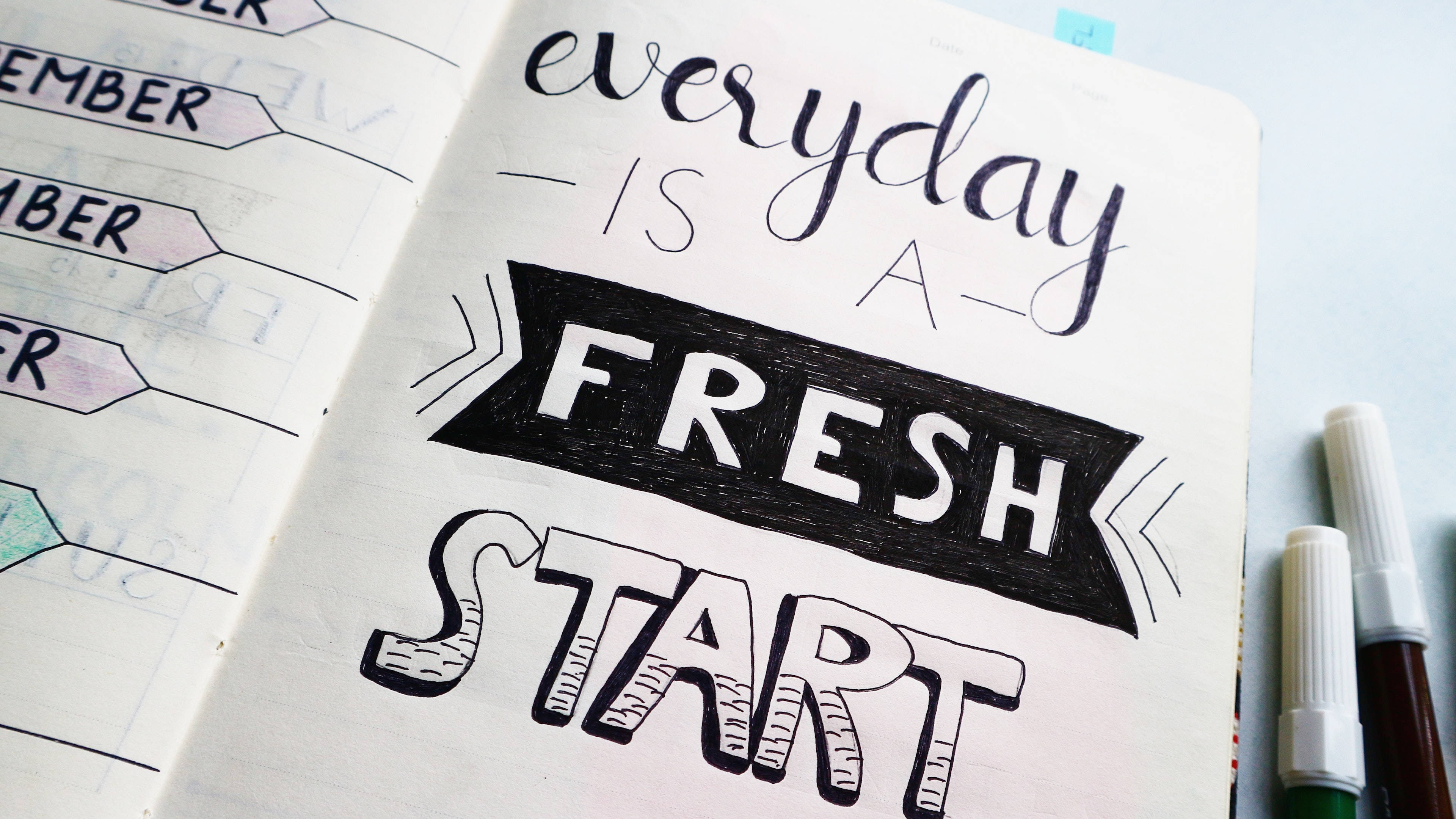 everyday is a fresh start, notebook page, bold hand-lettered text, 4K Desktop Wallpaper