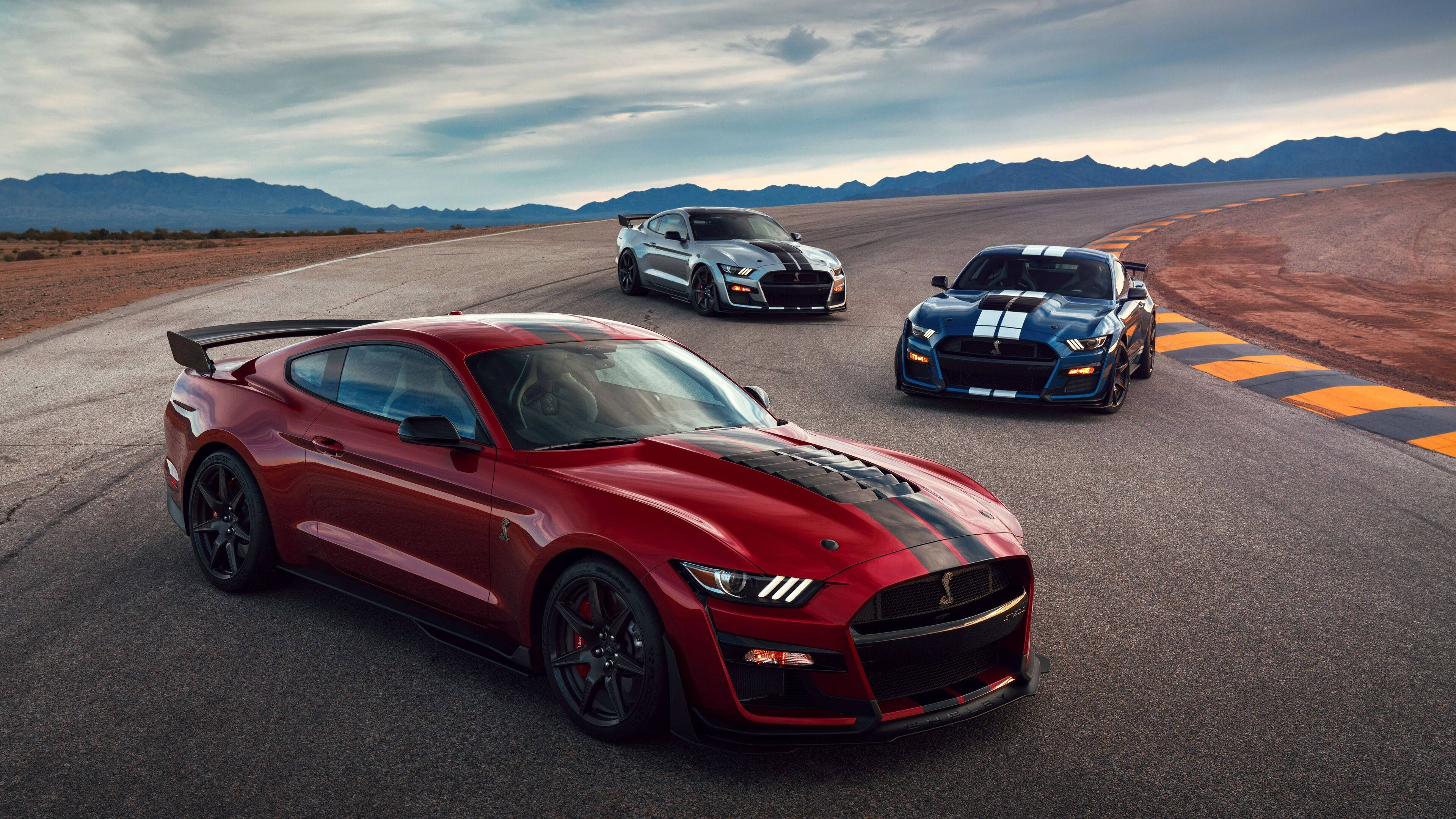 4K Ultra HD Mustang, Mustang, desert track, 4K Desktop Wallpaper