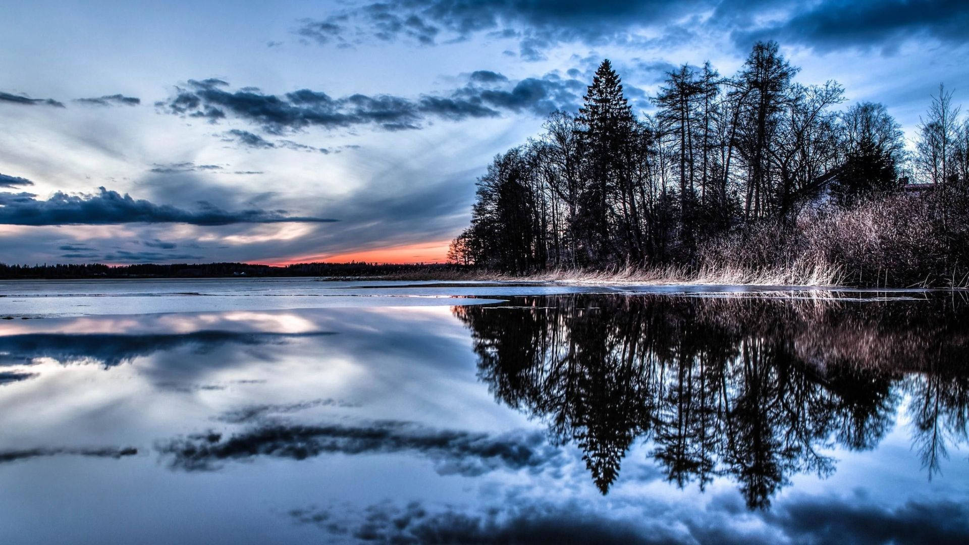 4K Ultra HD Windows, frozen lake, dramatic twilight sky, Full HD Desktop Wallpaper
