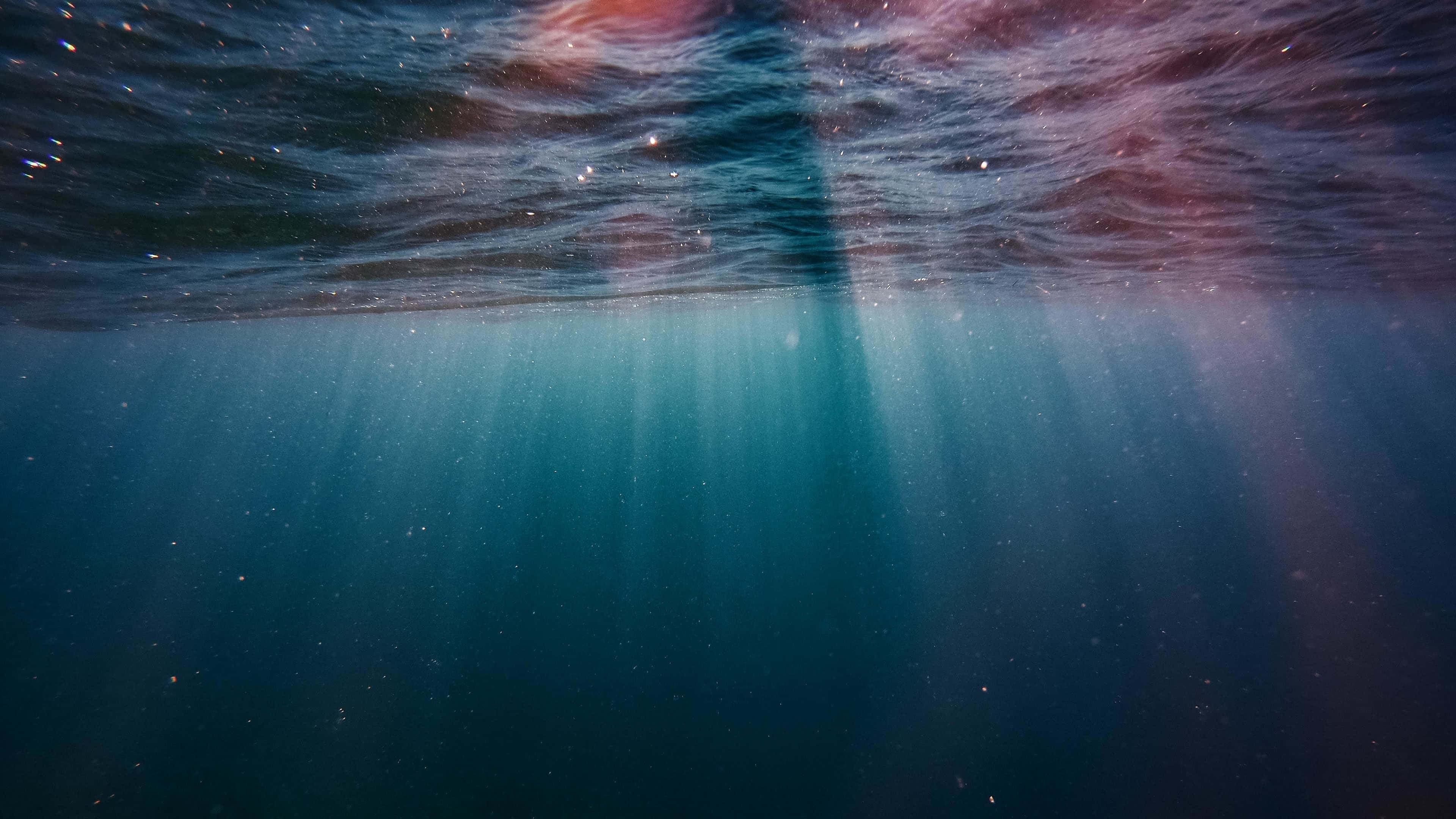 4K Underwater, sunlight beams, rippling water surface, 4K Desktop Wallpaper
