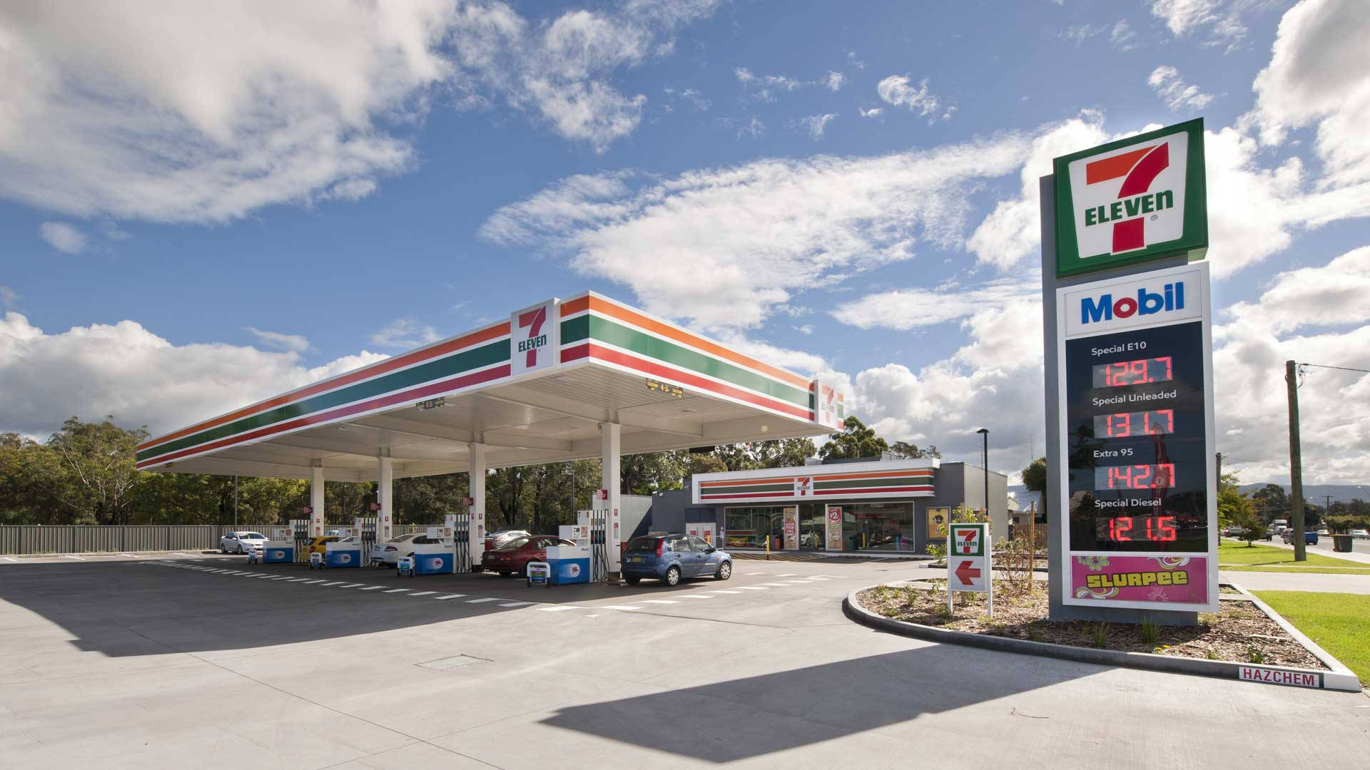7 Eleven, Mobil station, colorful canopy, Full HD Desktop Wallpaper