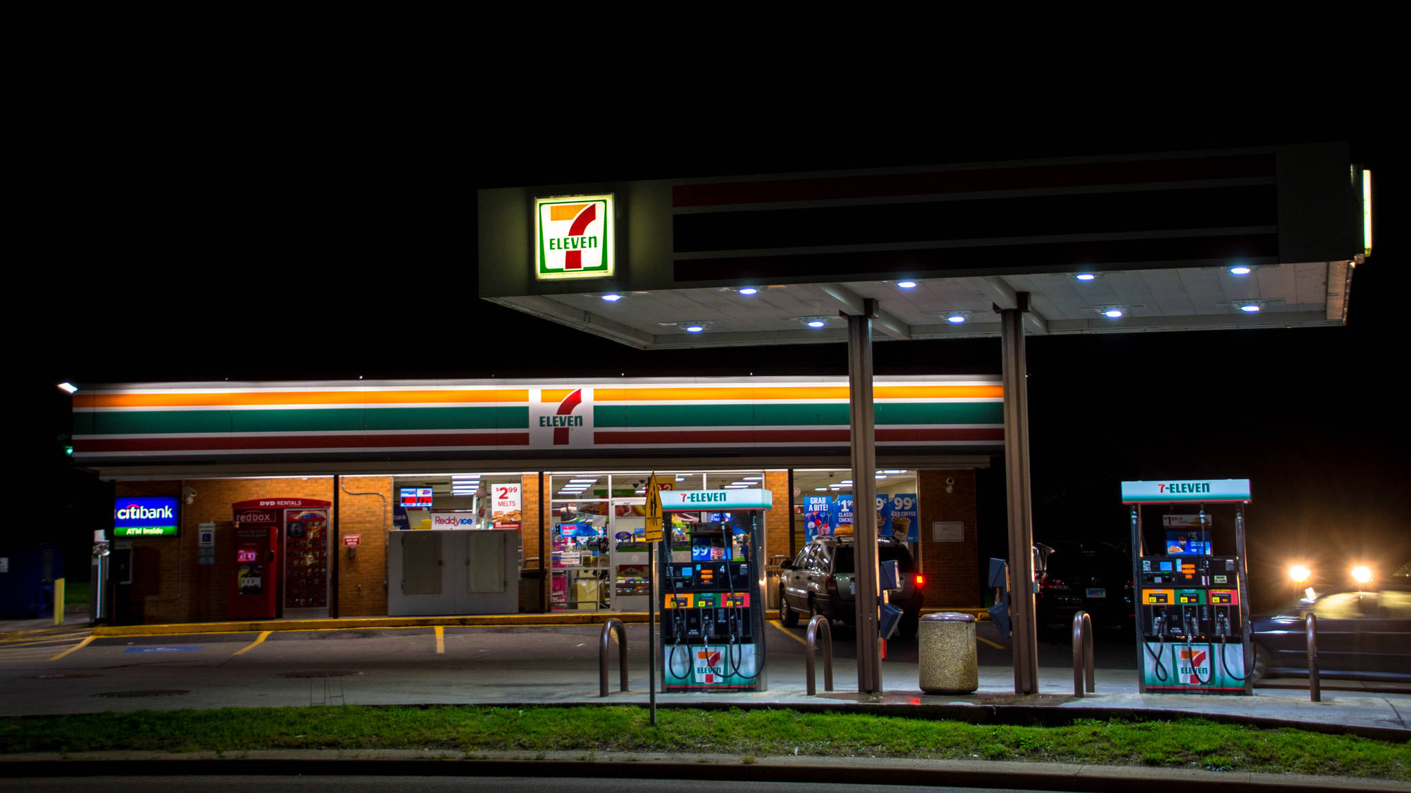 7 Eleven, gasoline station, neon signs, Full HD Desktop Wallpaper