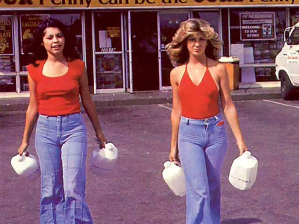 1970s convenience store, red tops, blue jeans, SD Desktop Wallpaper