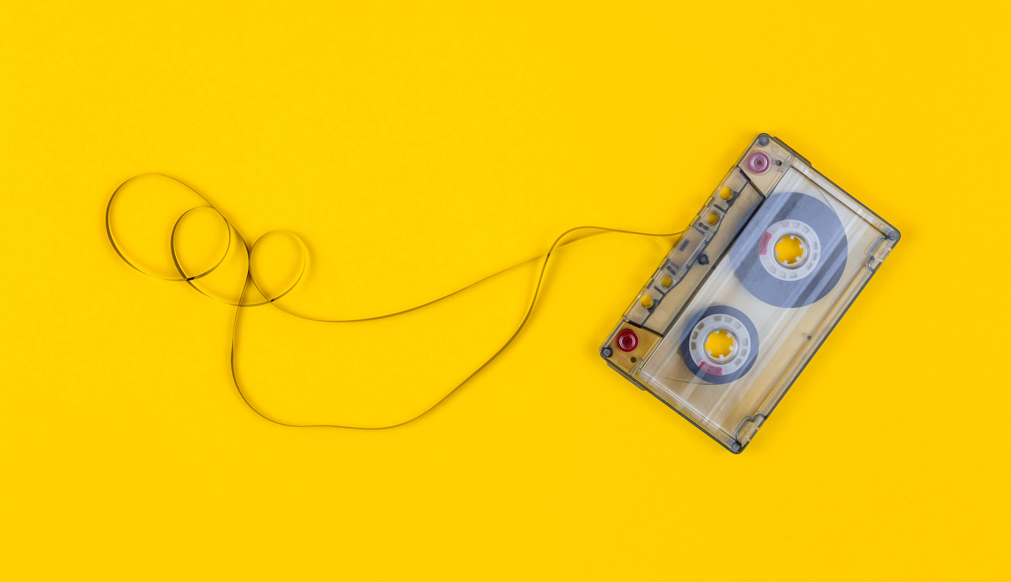 70s, cassette tape, transparent cassette tape, 2K Desktop Wallpaper