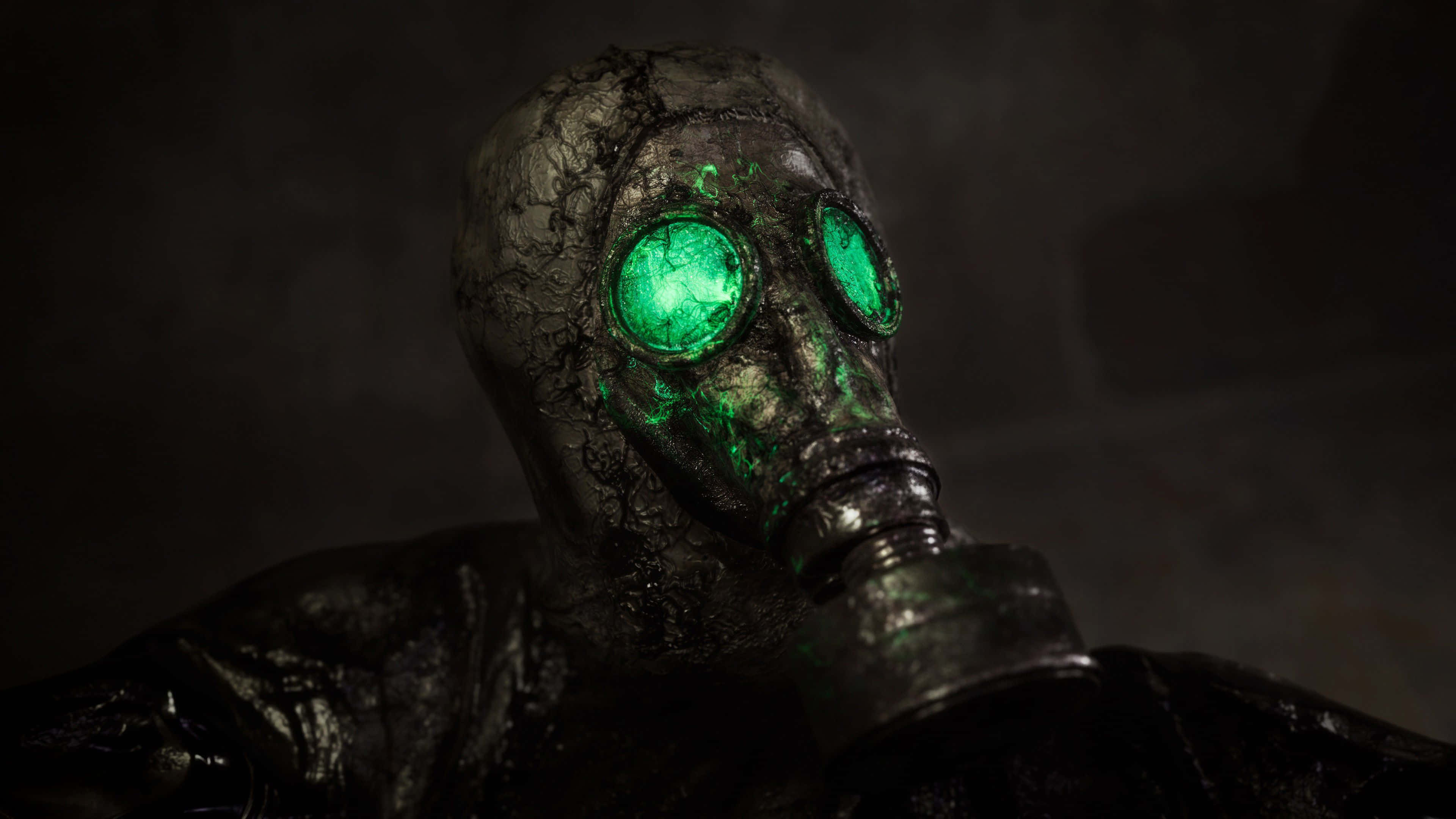 720p, cracked gas mask, glowing green eyes, 4K Desktop Wallpaper