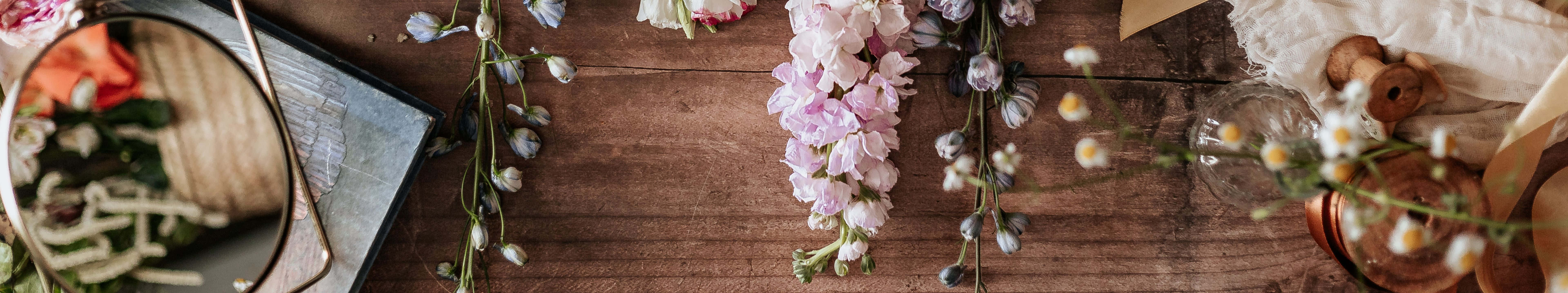 7680 X 1440, Christmas, soft pink flowers, 8K Desktop Wallpaper