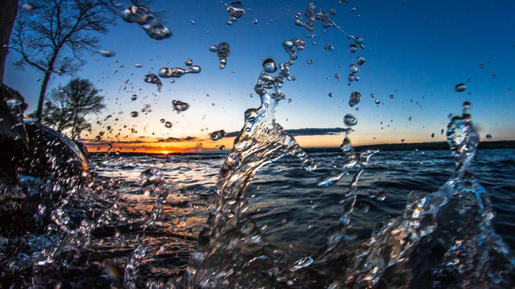 8K, Ultra HD, macro water splash, SD Desktop Wallpaper