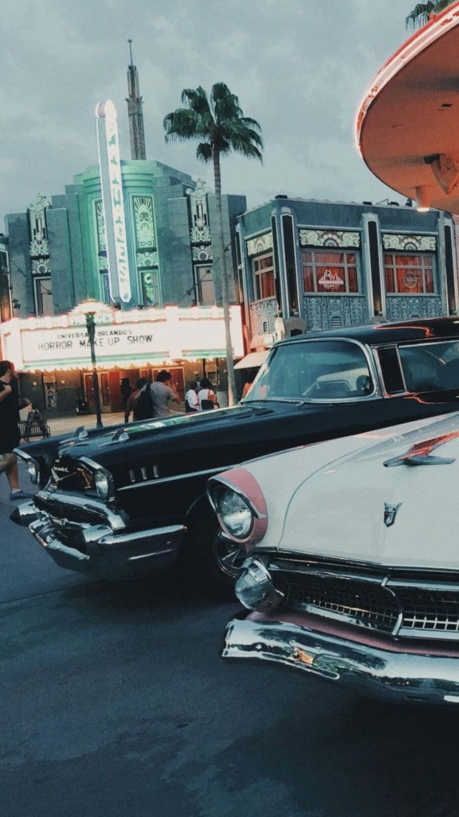 90s vintage retro aesthetic, twilight sky, retro theater, HD Phone Wallpaper