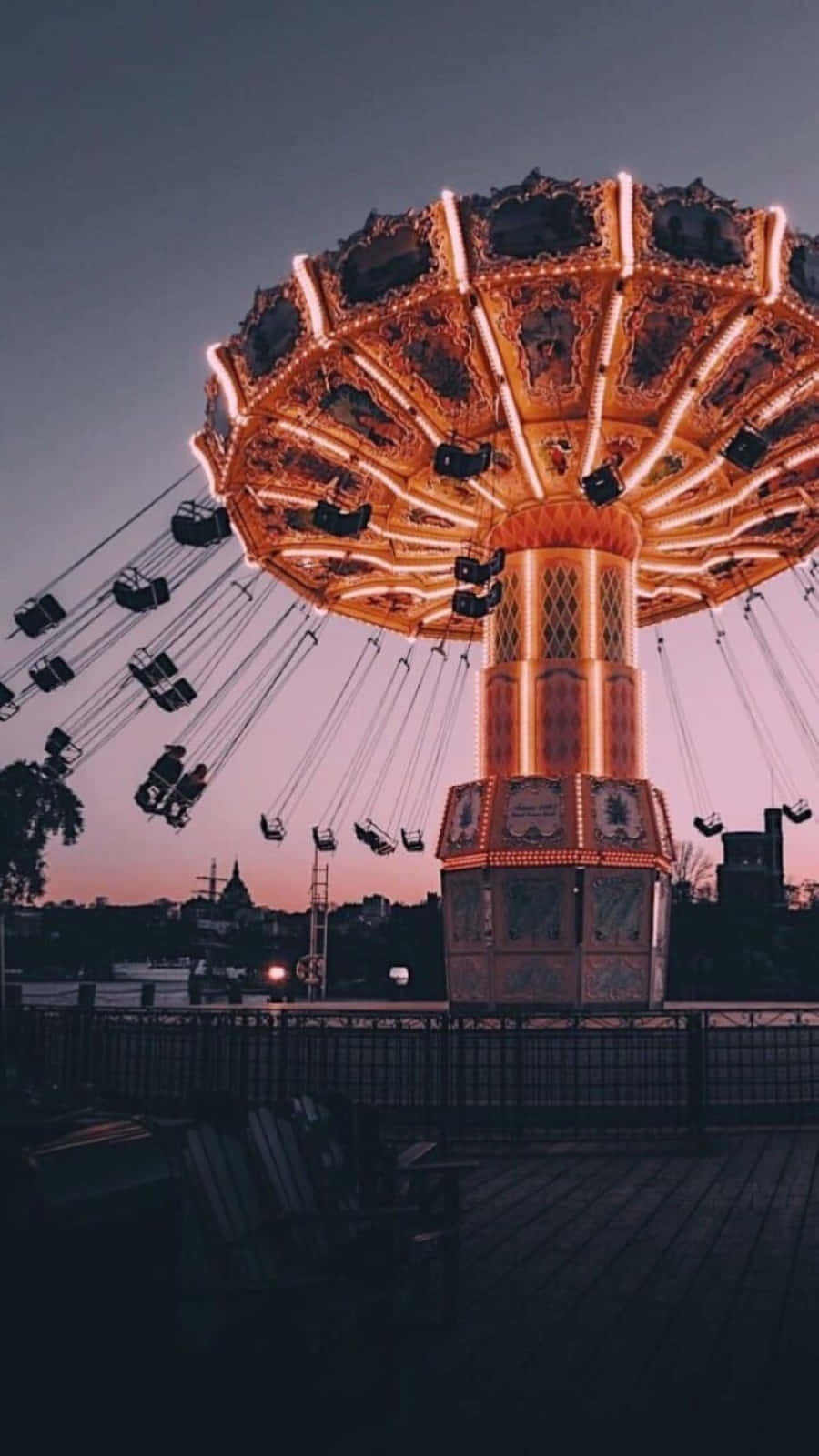 90s vintage retro aesthetic, carousel ride, dusk, HD Phone Wallpaper