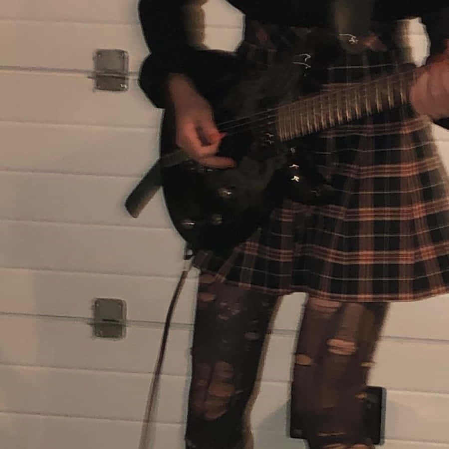 90s Grunge Aesthetic, plaid skirt, ripped jeans, SD Desktop Wallpaper