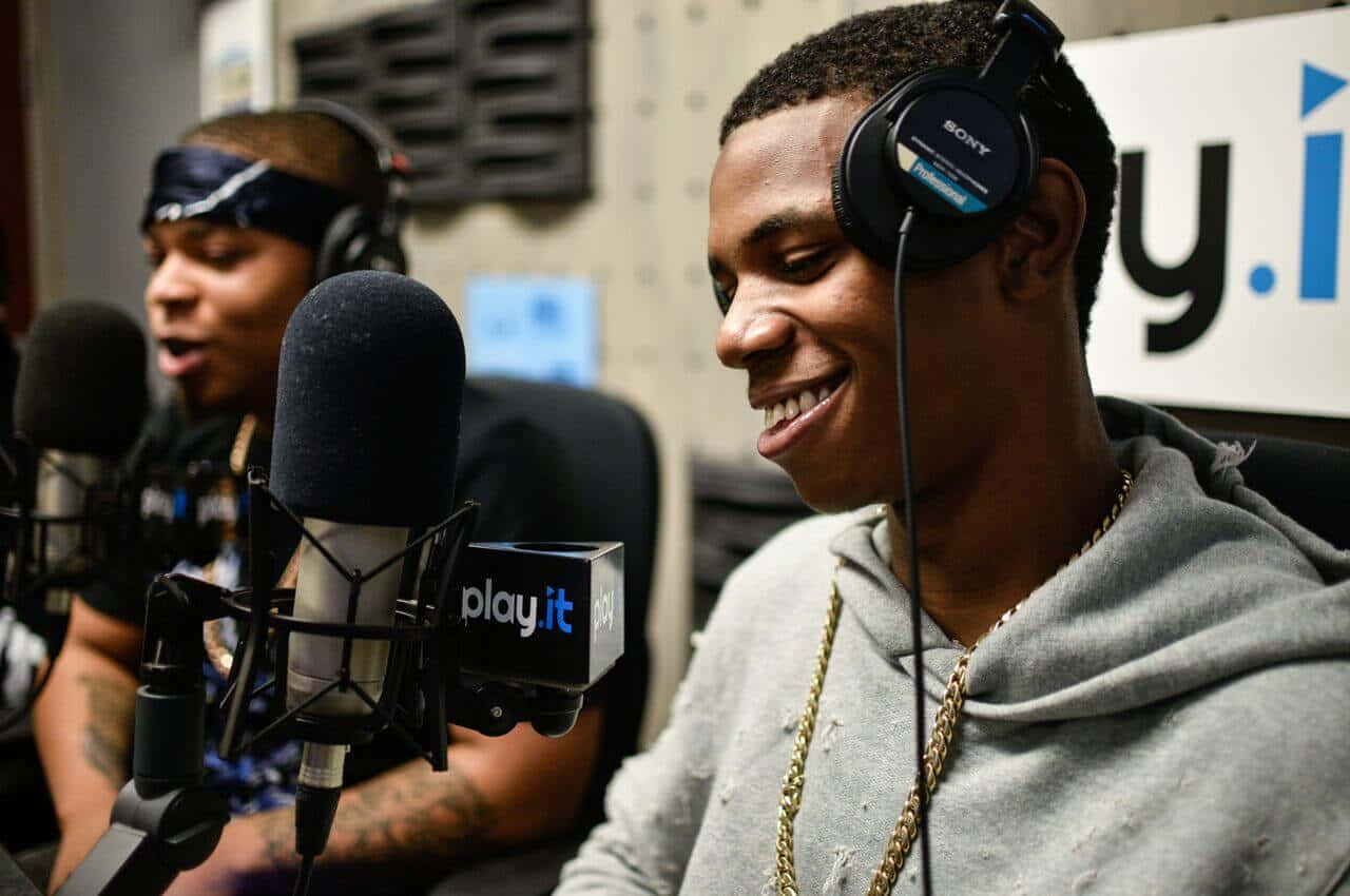 A Boogie Wit Da Hoodie, radio studio, headphones, HD Desktop Wallpaper