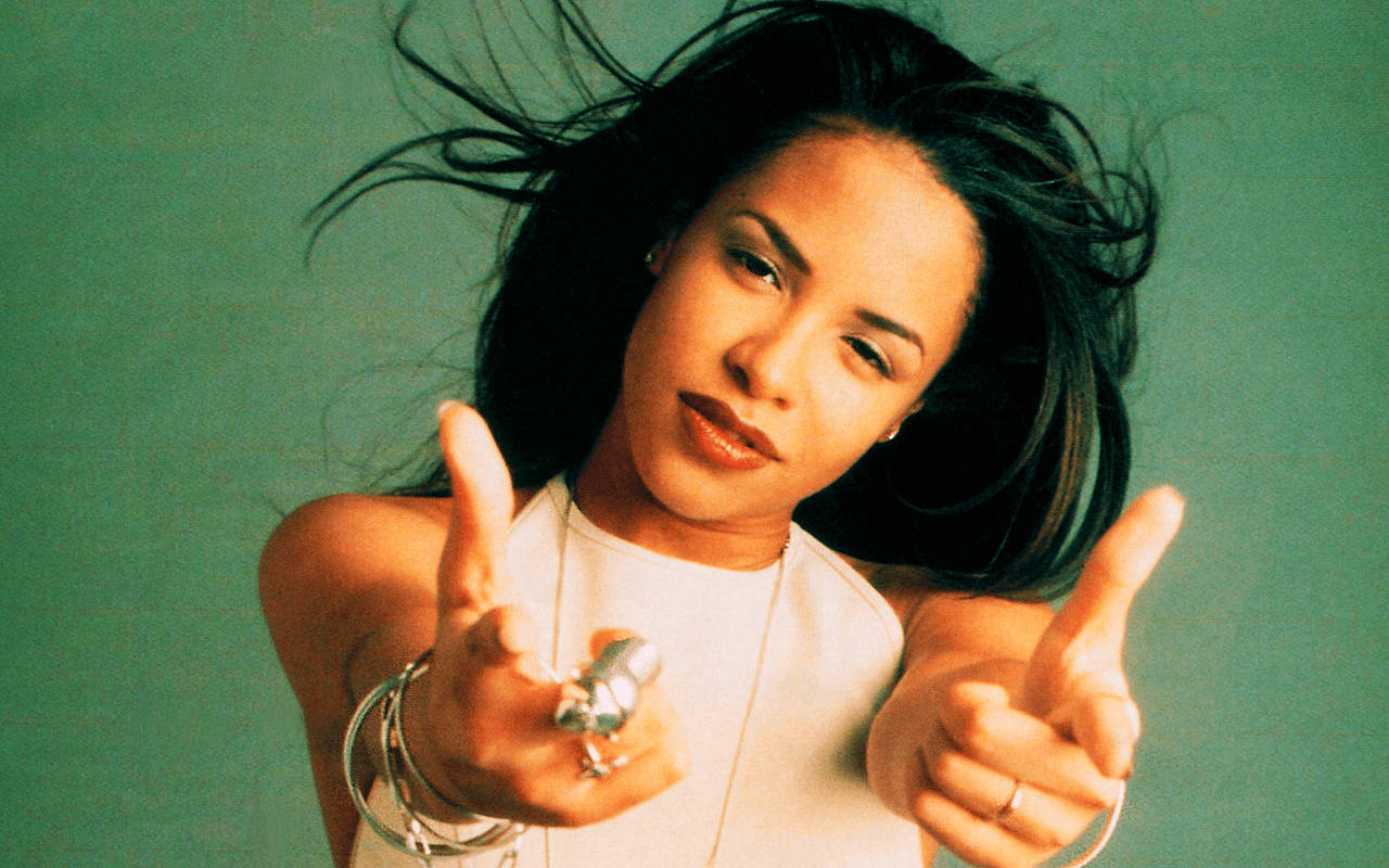 Aaliyah, teal background, silver jewelry, HD Desktop Wallpaper