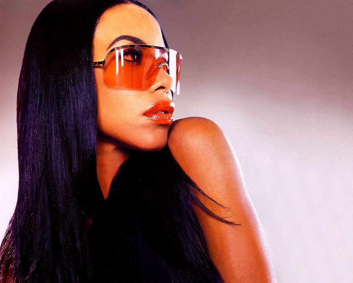 Aaliyah, smoked glasses, orange sunglasses, SD Desktop Wallpaper