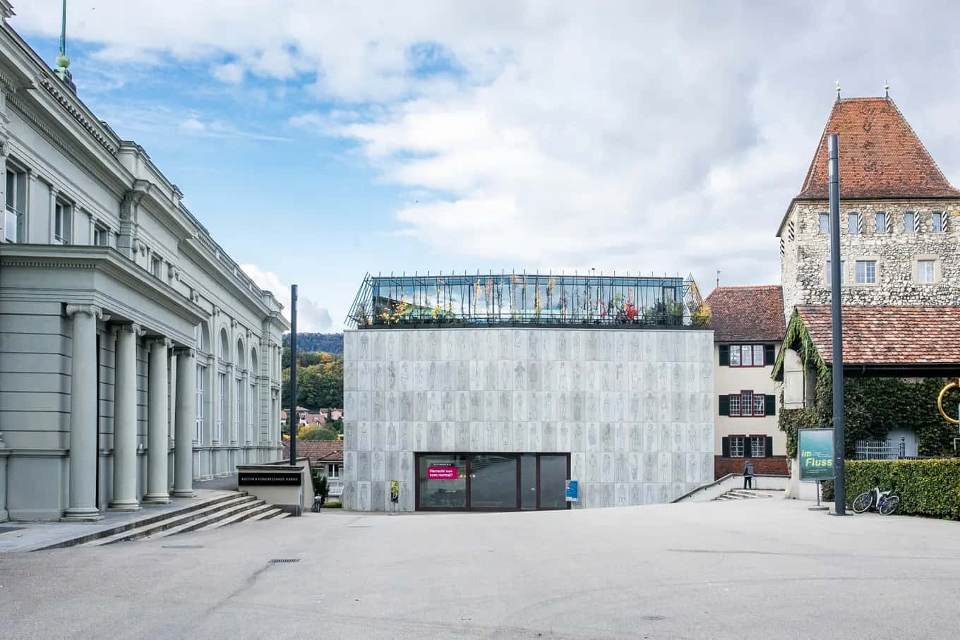 Aarau, modern concrete building, glass rooftop terrace, HD Desktop Wallpaper