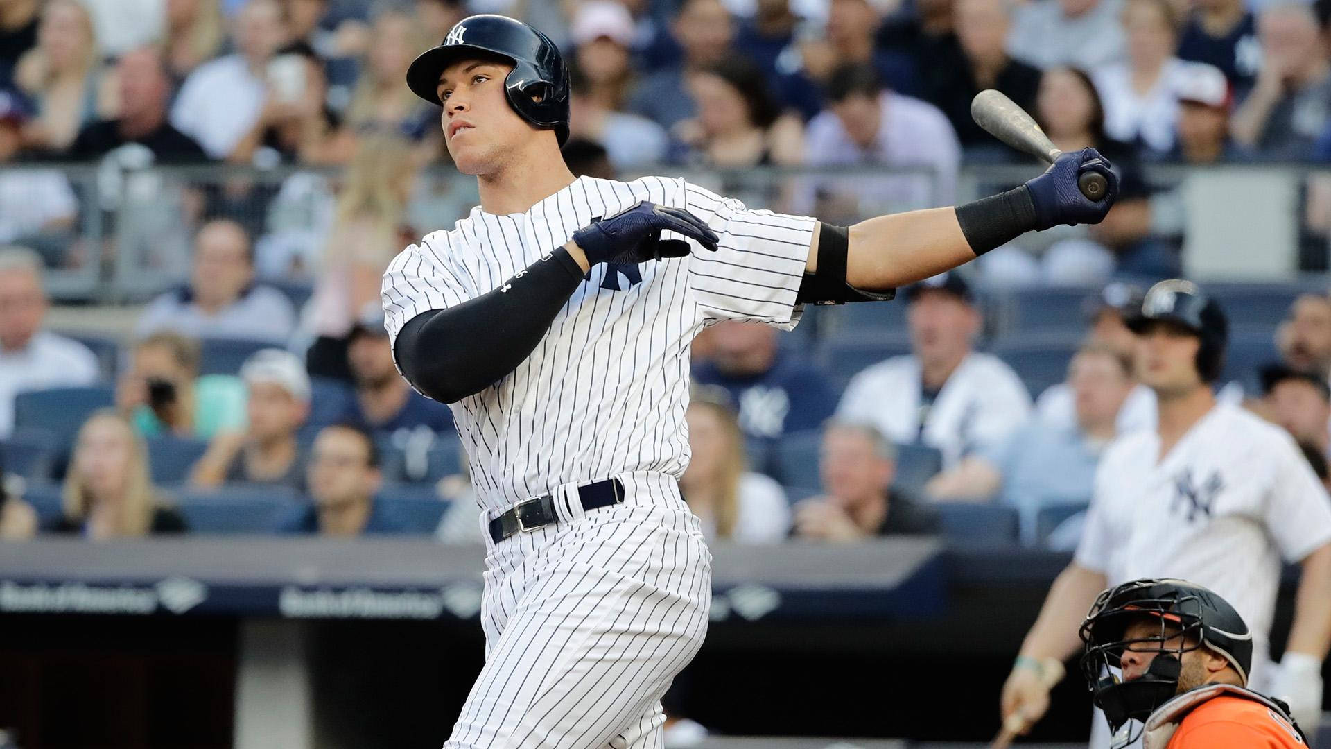 Aaron Judge, pinstripe uniform, bat, Full HD Desktop Wallpaper