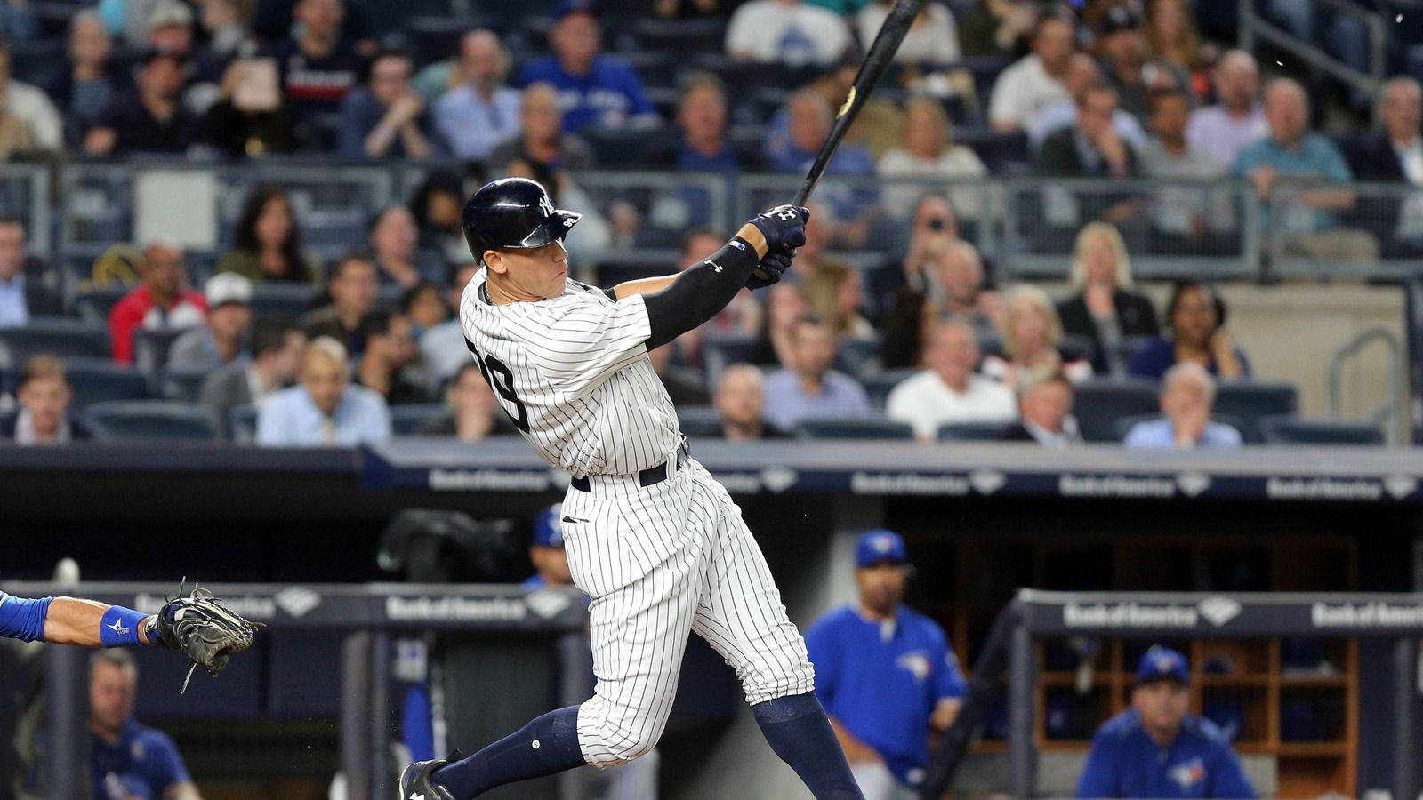 Aaron Judge, black softball bat, pinstripes, HD Desktop Wallpaper