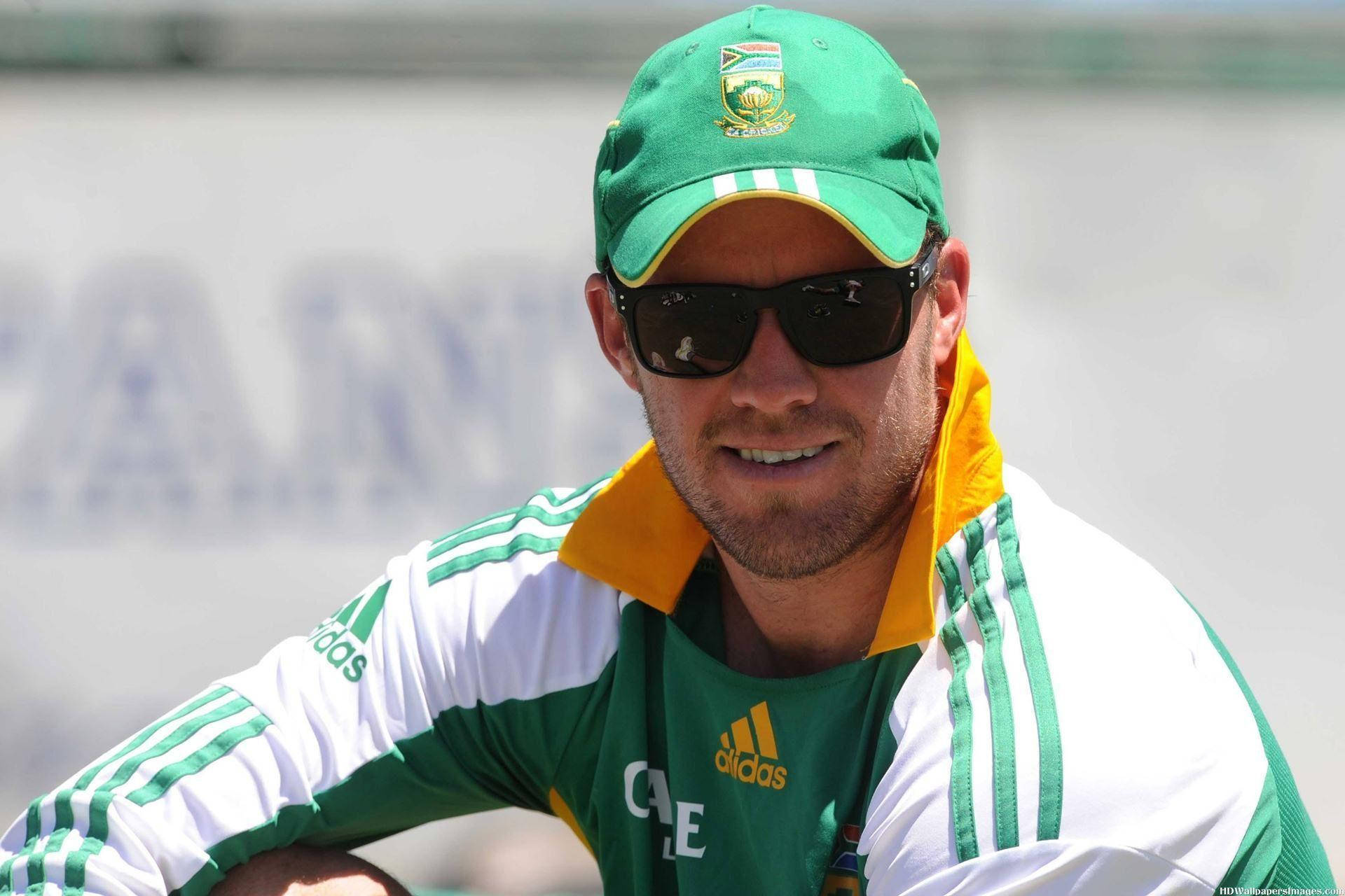 Ab De Villiers, black sunglasses, green and yellow South African cricket uniform, Full HD Desktop Wallpaper