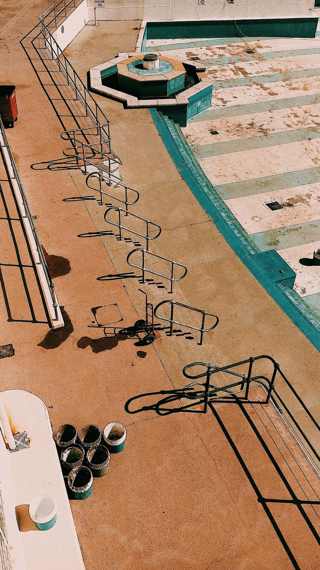 abandoned pool, cracked tiles, teal edges, Full HD Phone Wallpaper