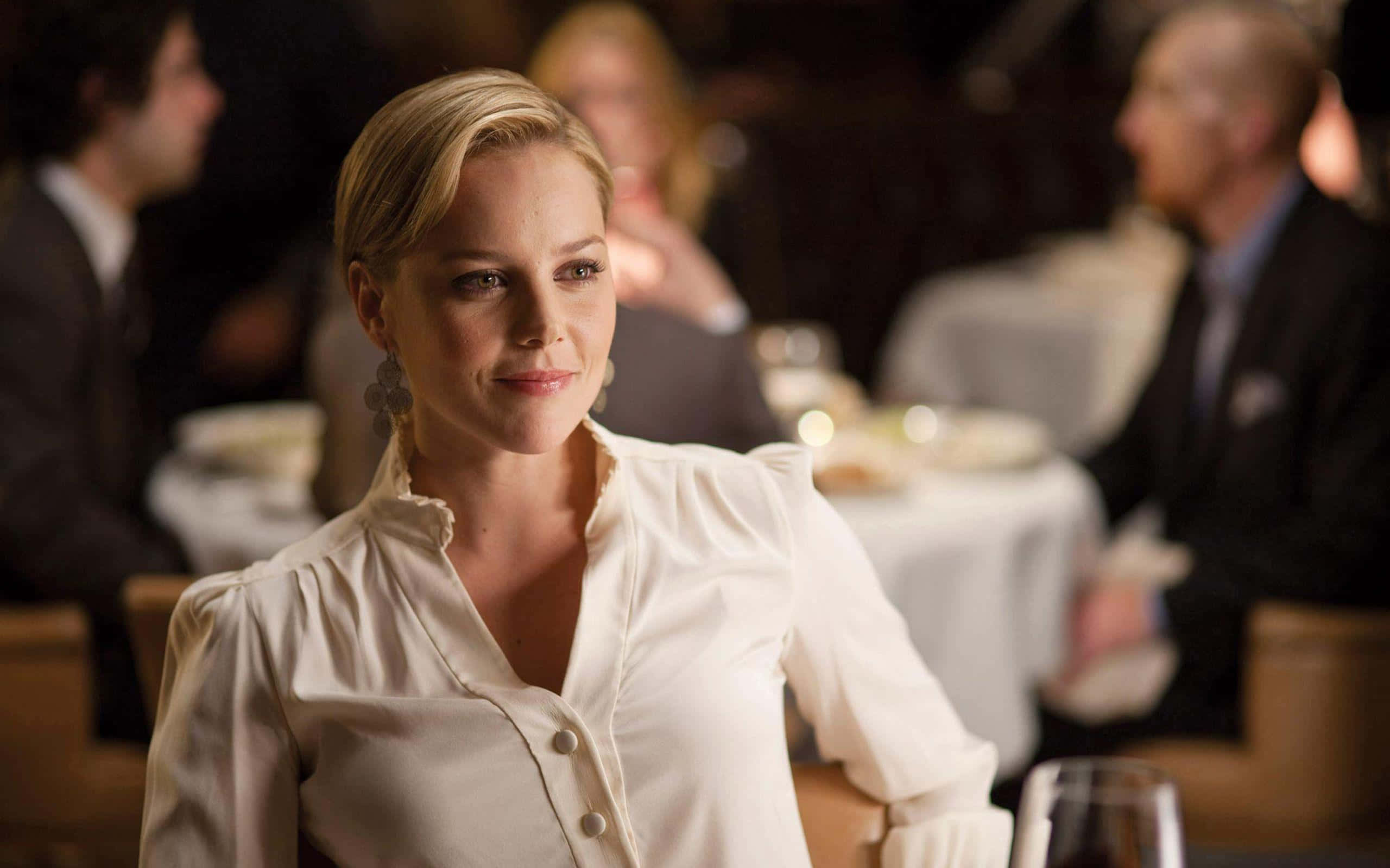 Abbie Cornish, white blouse, dimly lit upscale restaurant, 2K Desktop Wallpaper