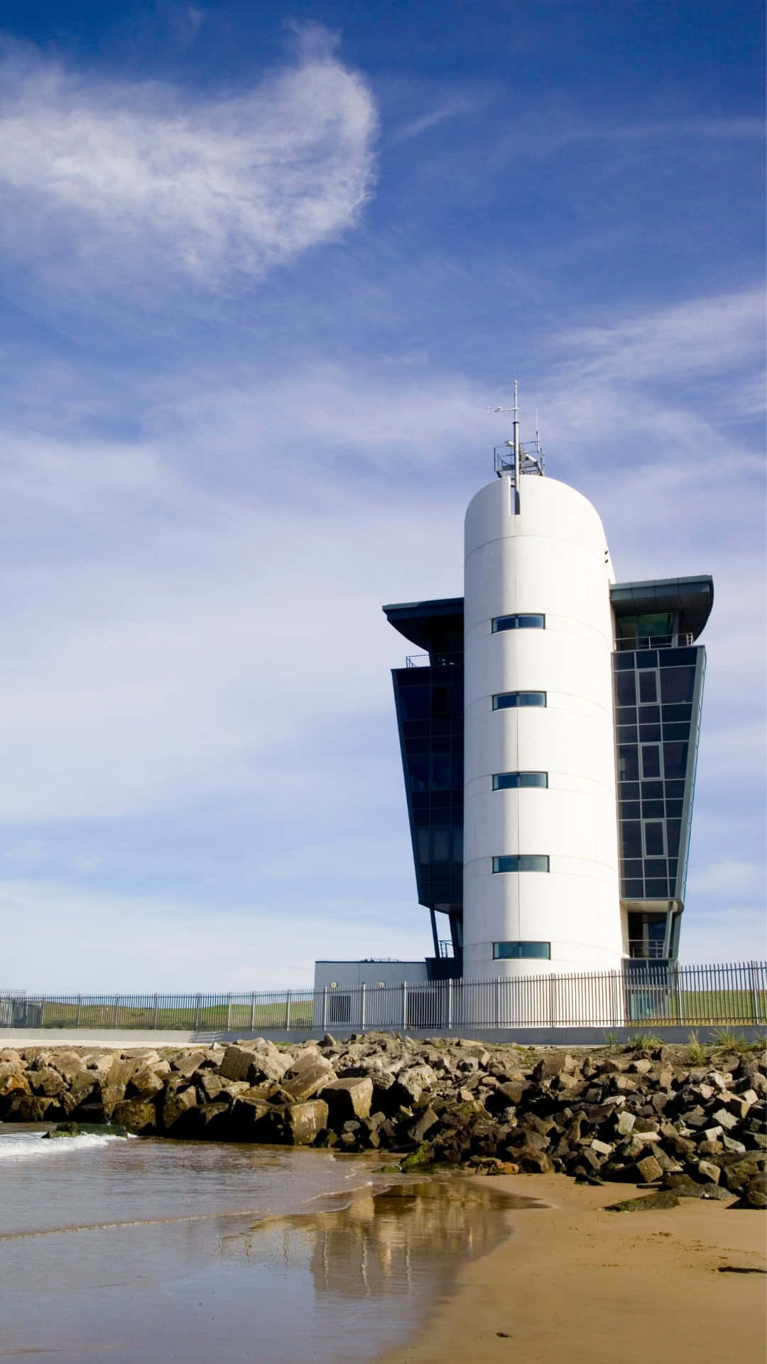 Aberdeen, coastal maritime control tower, white cylindrical tower, Full HD Phone Wallpaper