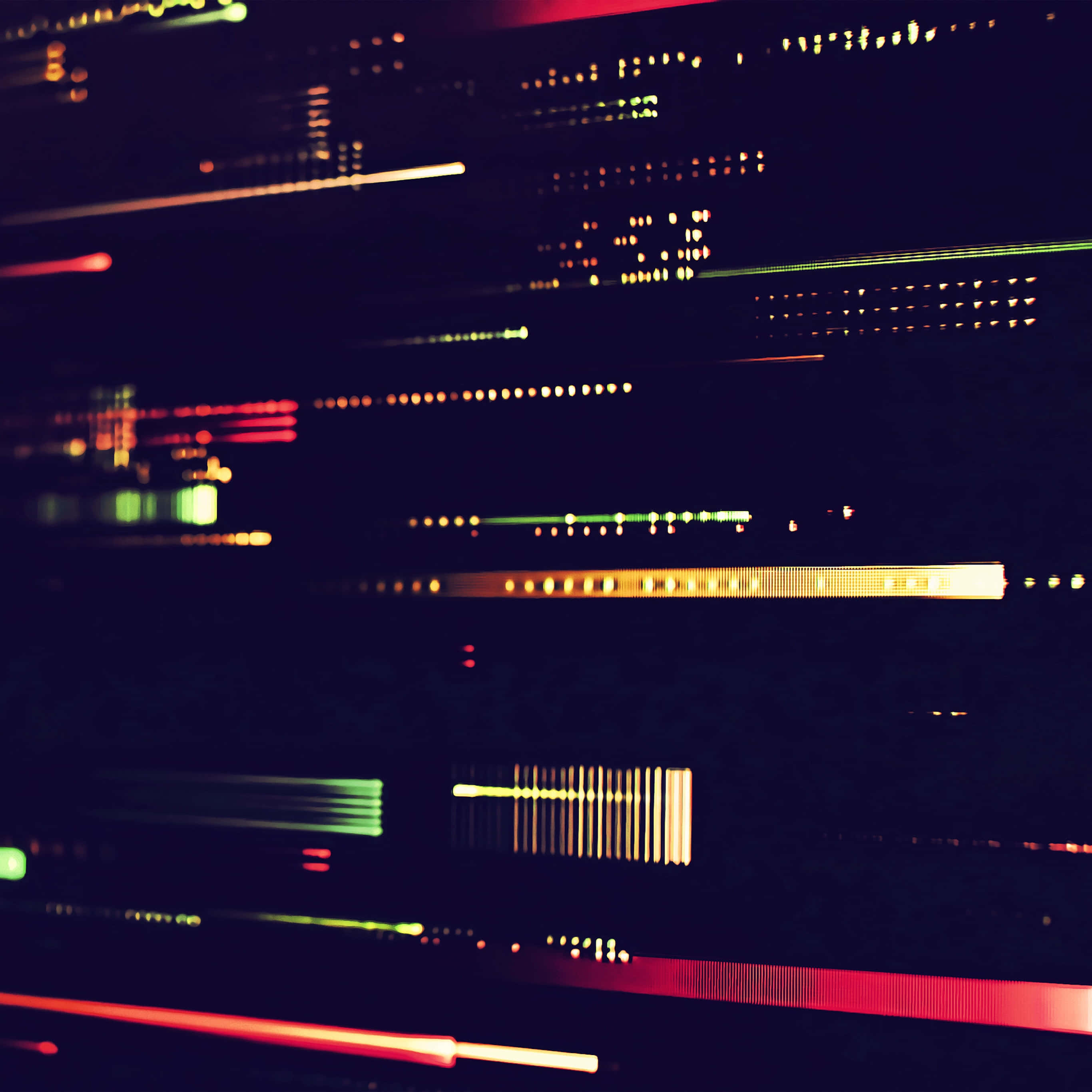 abstract light streaks, red green and yellow light, dark background, 2K Desktop Wallpaper