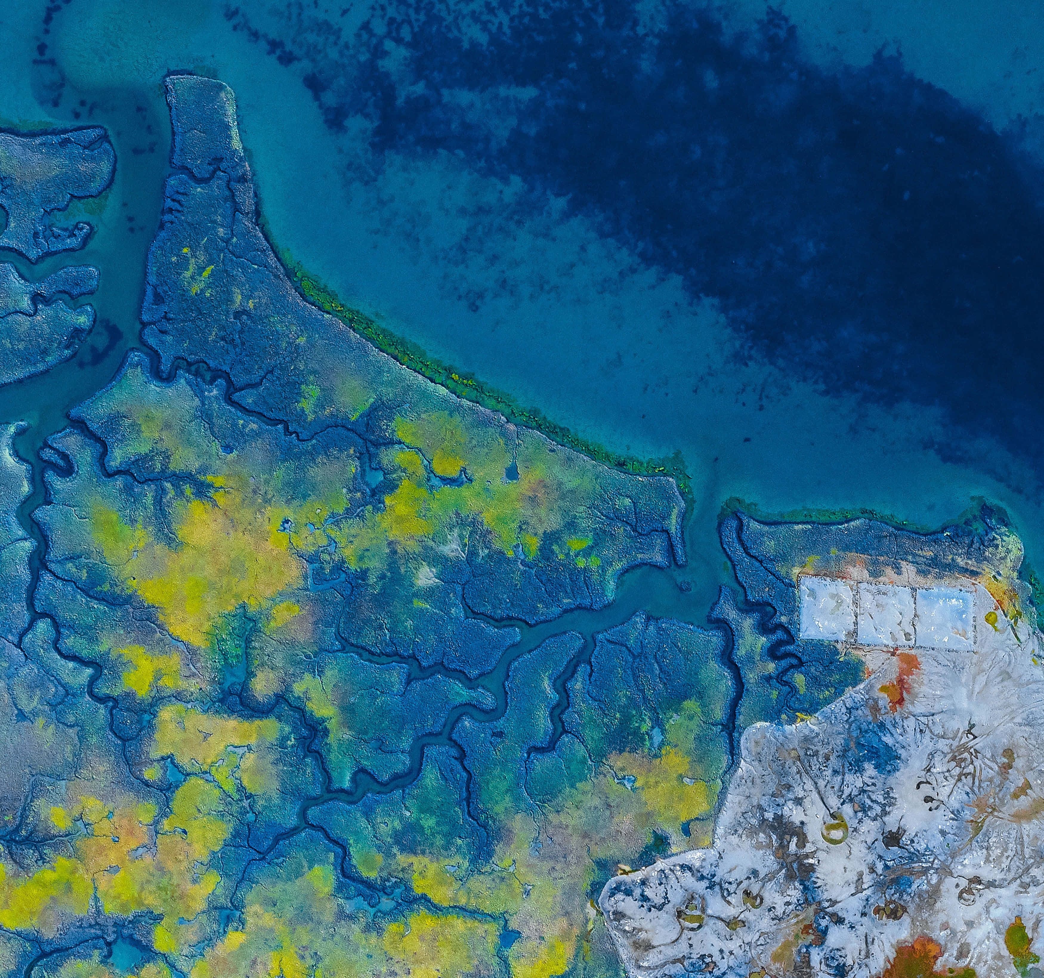 aerial view, coastal wetland, winding waterways, 2K Desktop Wallpaper
