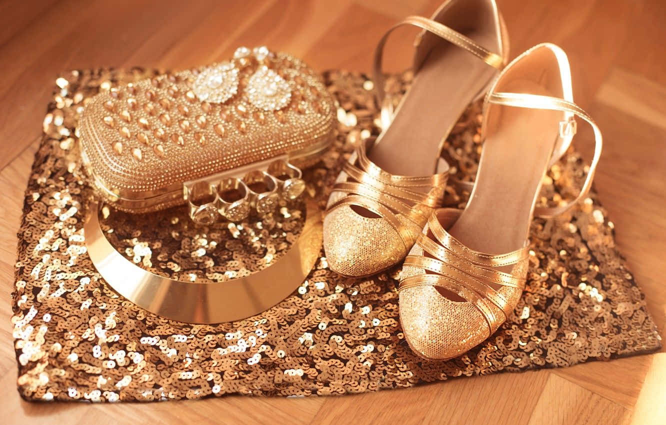 shimmering gold sequined clutch, heels, matching sequin mat, HD Desktop Wallpaper