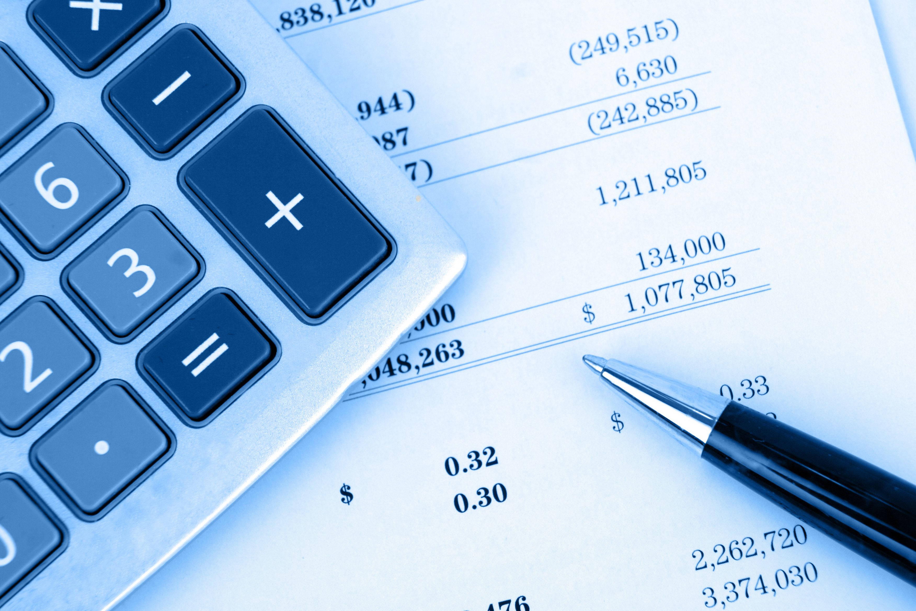 Accounting, calculator, pen, 2K Desktop Wallpaper