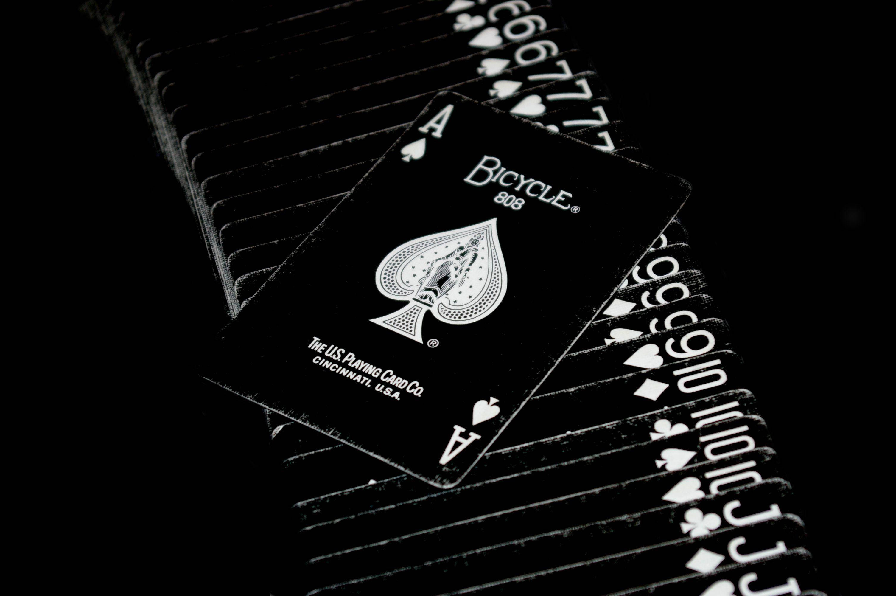 Bicycle Ace of Spades, playing cards, black, 2K Desktop Wallpaper