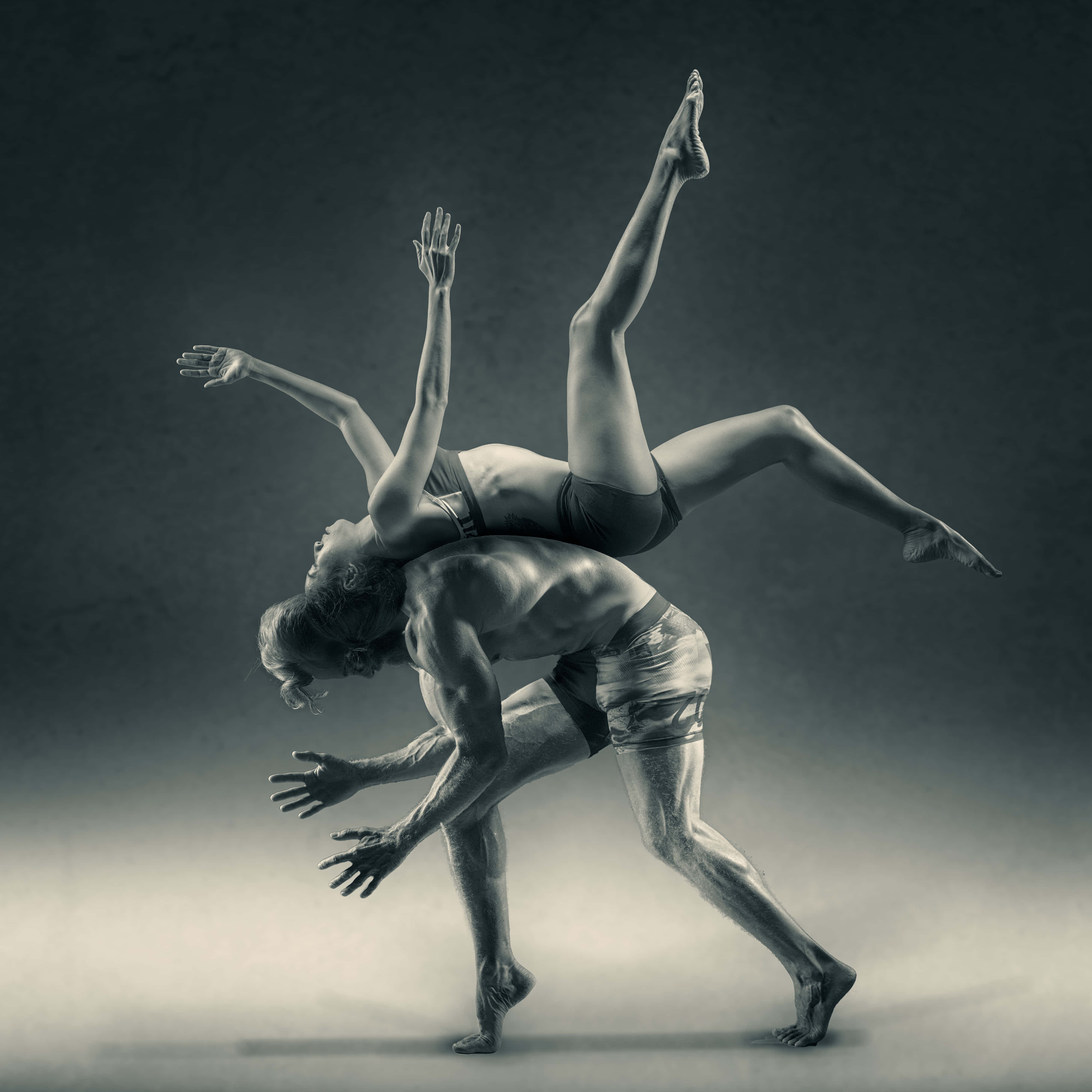 Acting 4000 x 3999, monochrome photo, two dancers, 4K Desktop Wallpaper