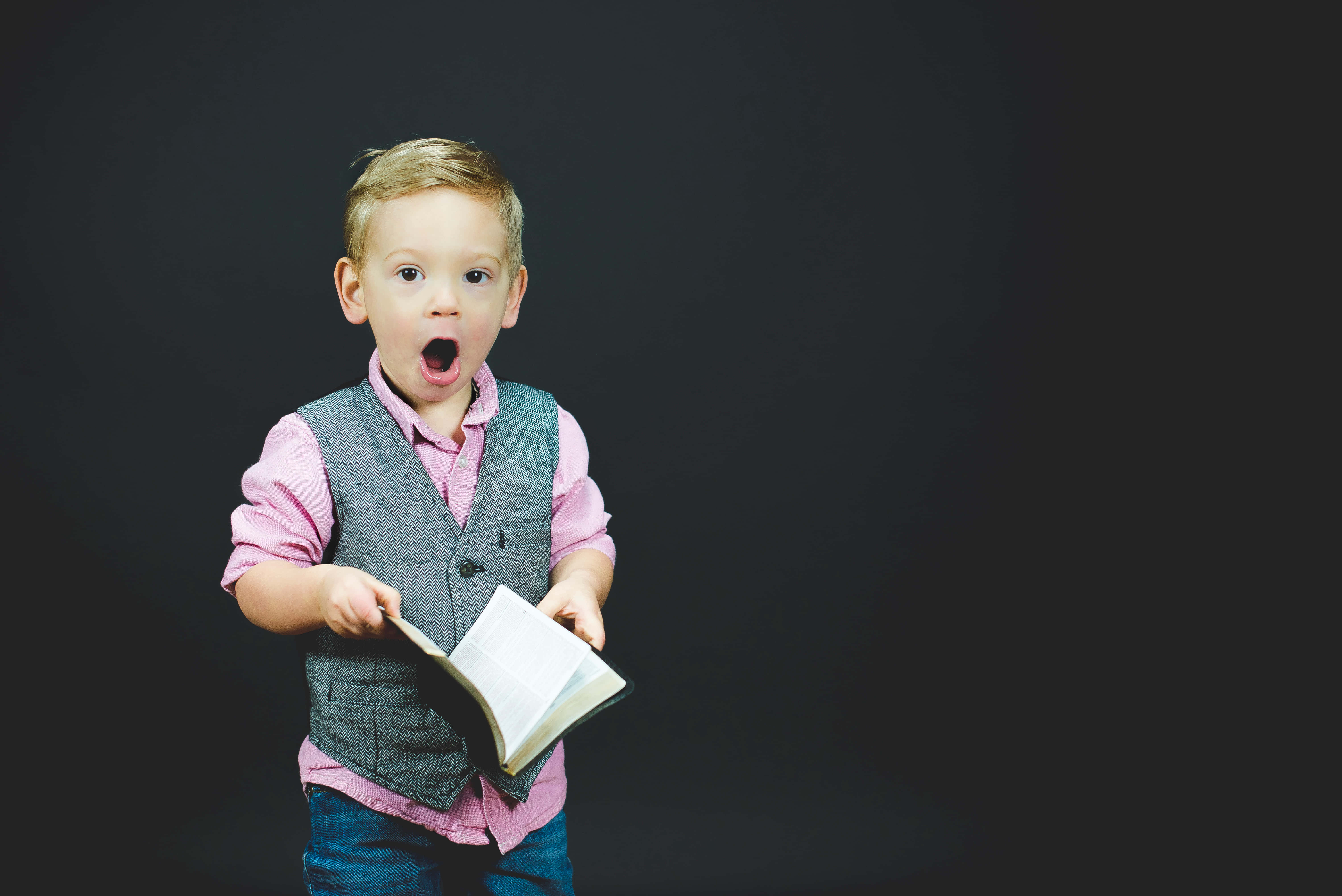 Young Boy Surprised Acting, pink shirt, grey vest, 5K Desktop Wallpaper