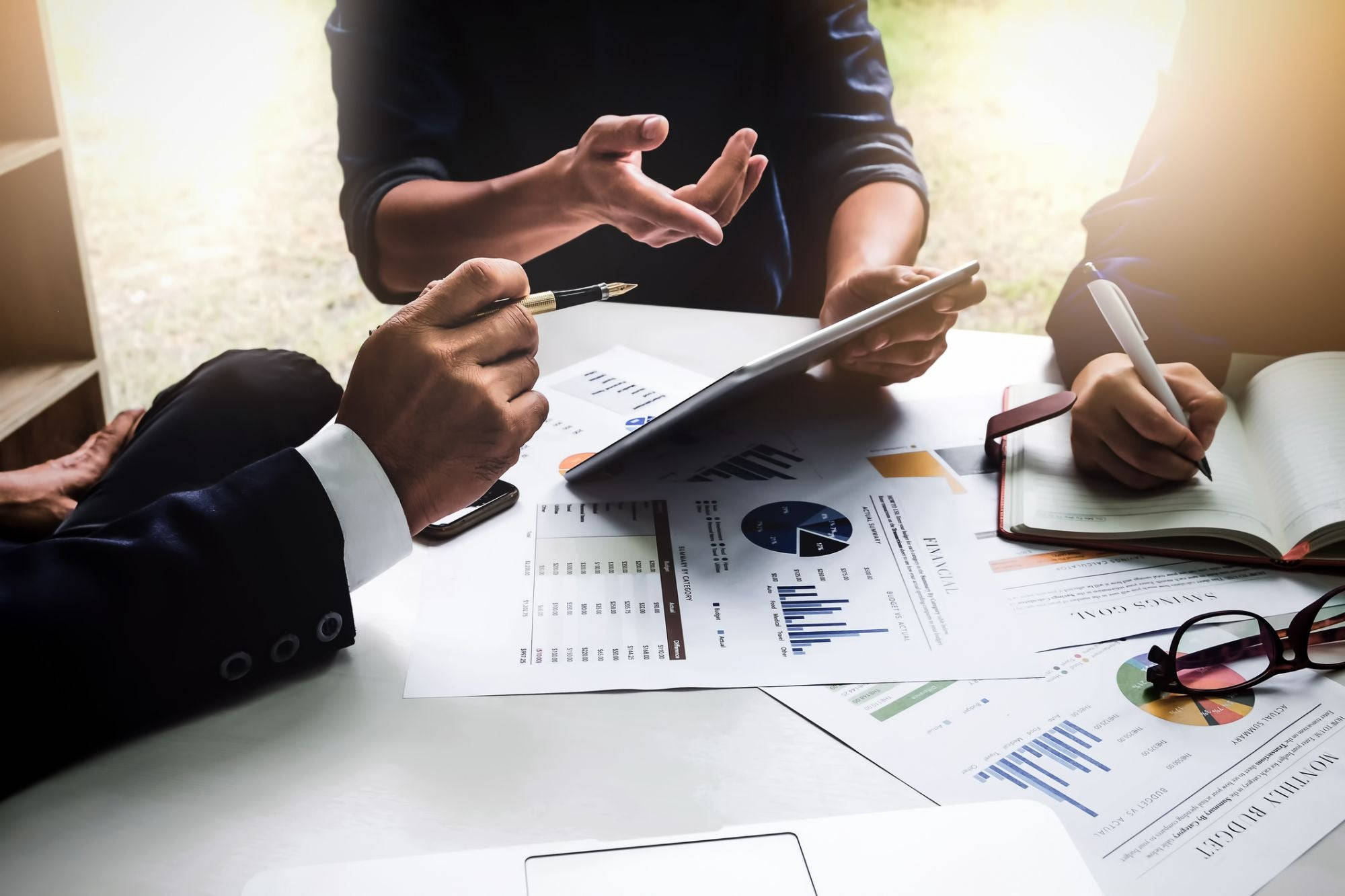 Actuary, business management team, financial charts, Full HD Desktop Wallpaper