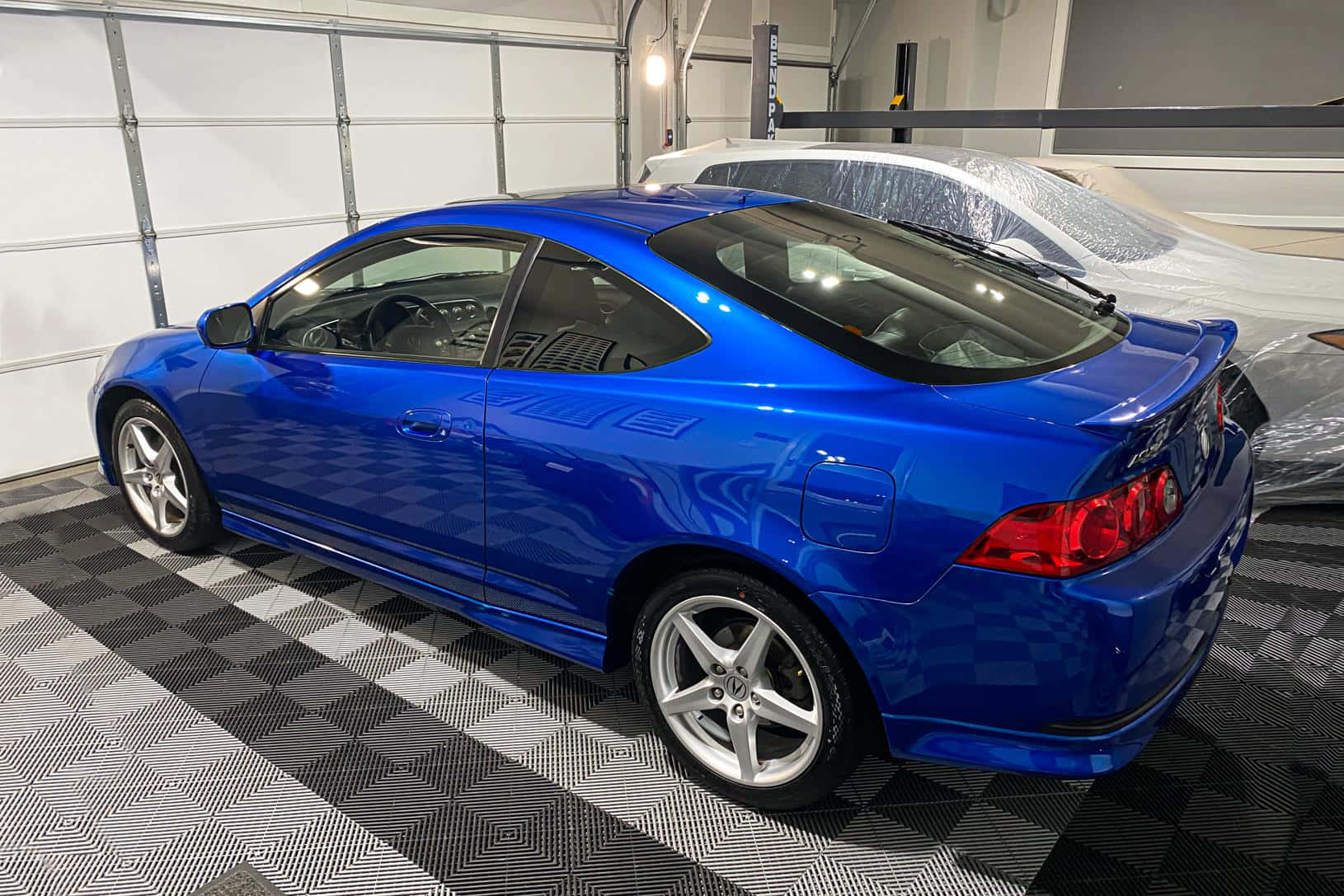 Acura RSX, glossy blue, checkered garage floor, HD Desktop Wallpaper