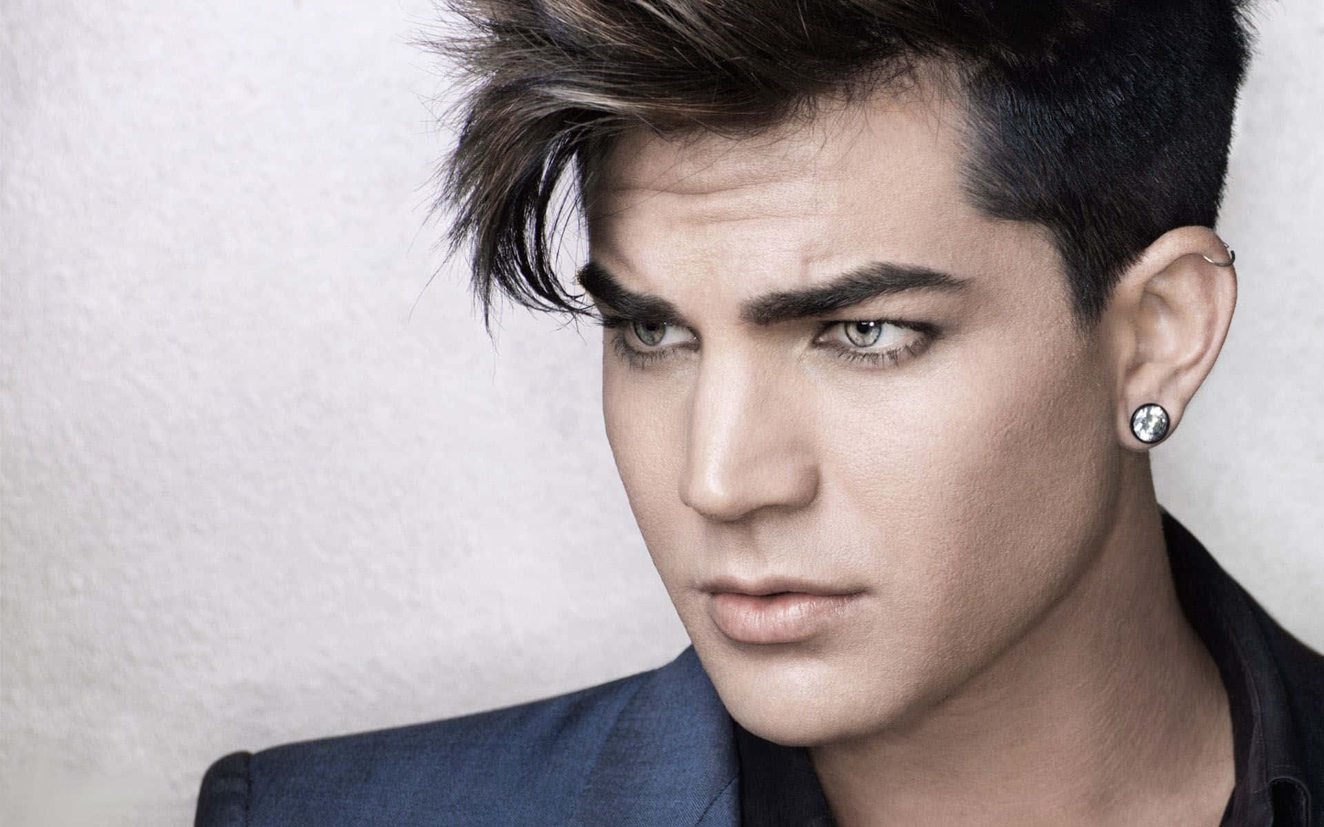 Adam Lambert, styled hair, piercing gaze, Full HD Desktop Wallpaper