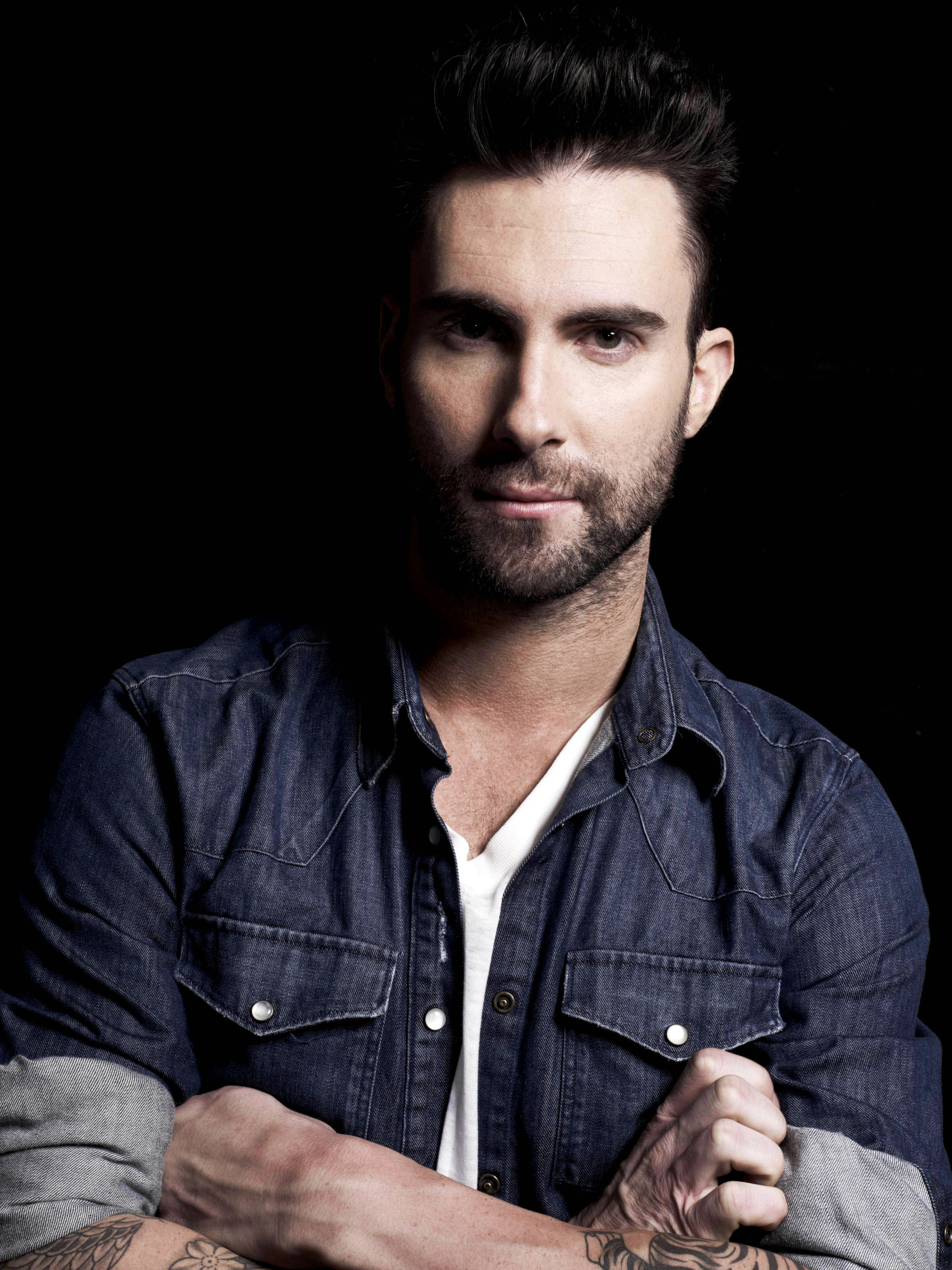 Adam Levine, denim shirt, white tee, 4K Phone Wallpaper
