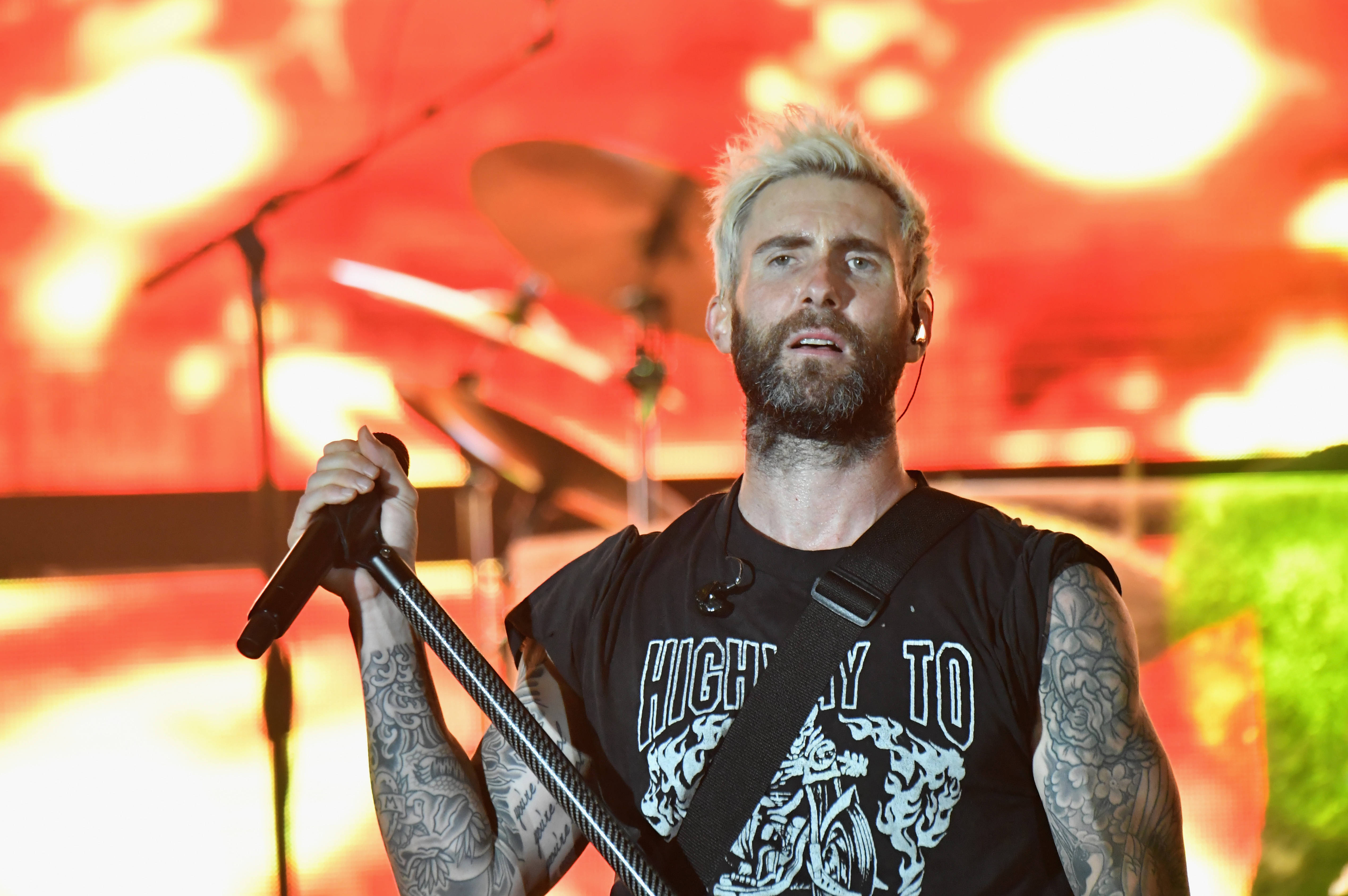 Adam Levine, bearded, tattooed, 4K Desktop Wallpaper