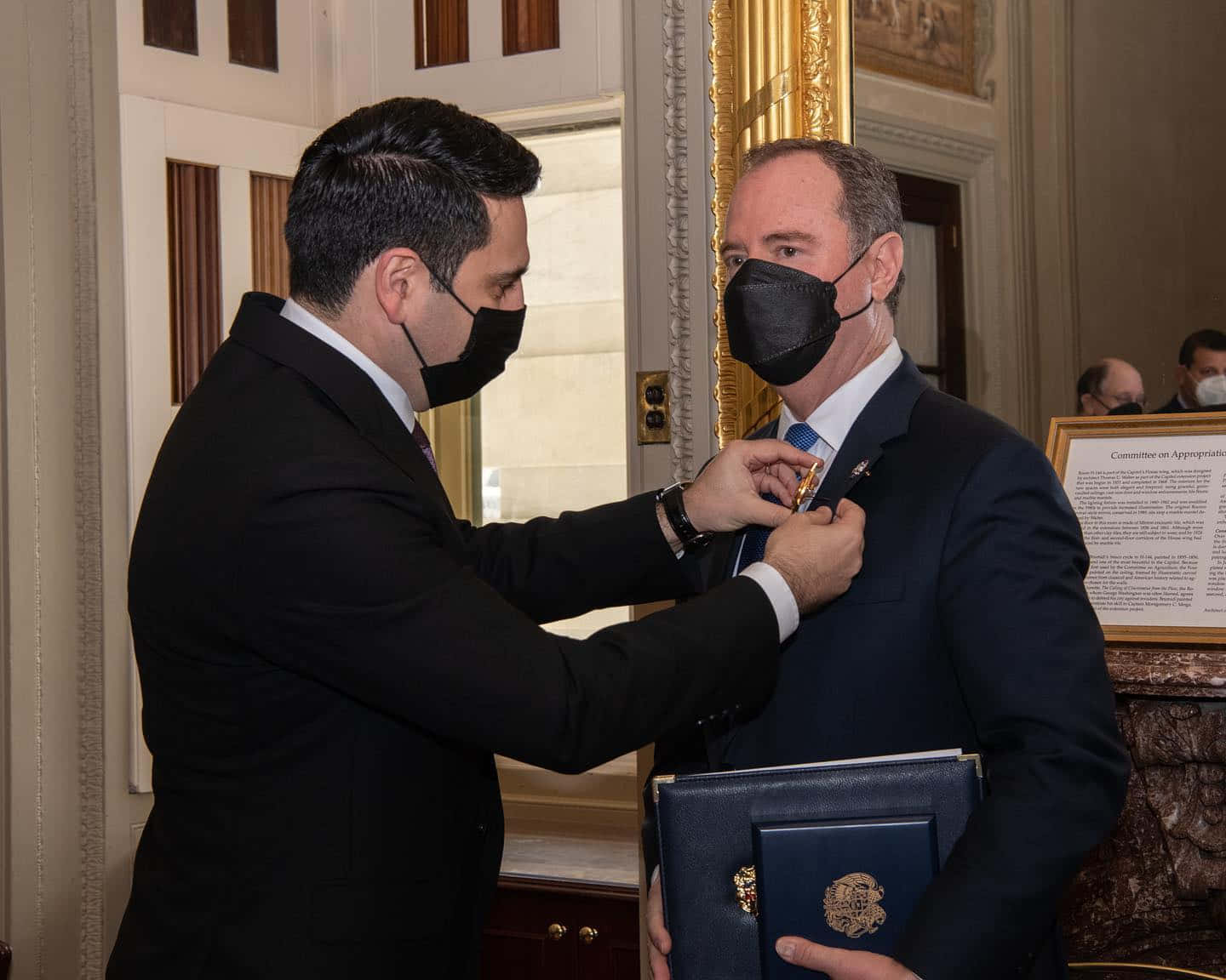Adam Schiff, medal, suit, HD Desktop Wallpaper