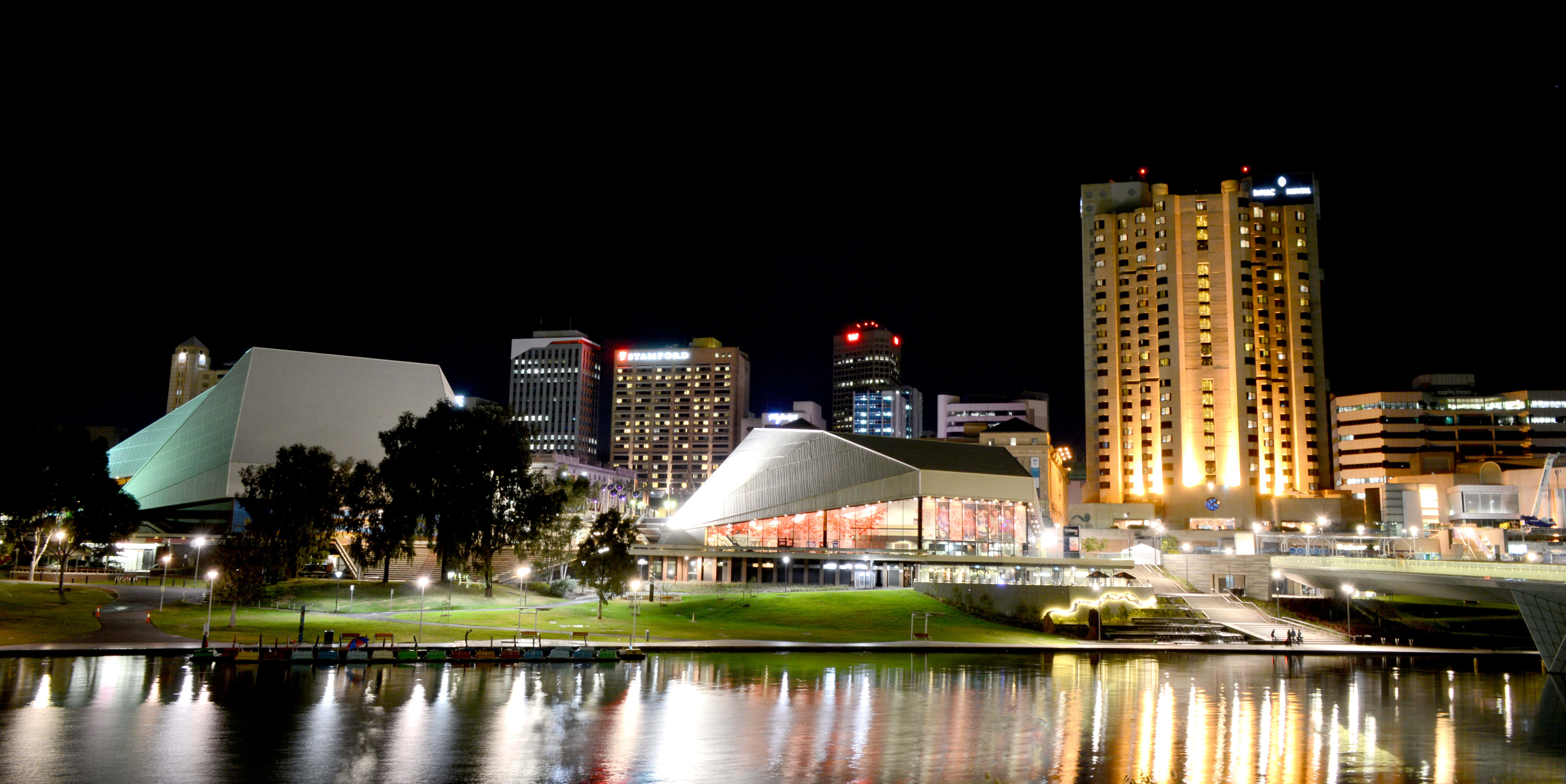 Adelaide Festival Centre, night, river, 5K Desktop Wallpaper
