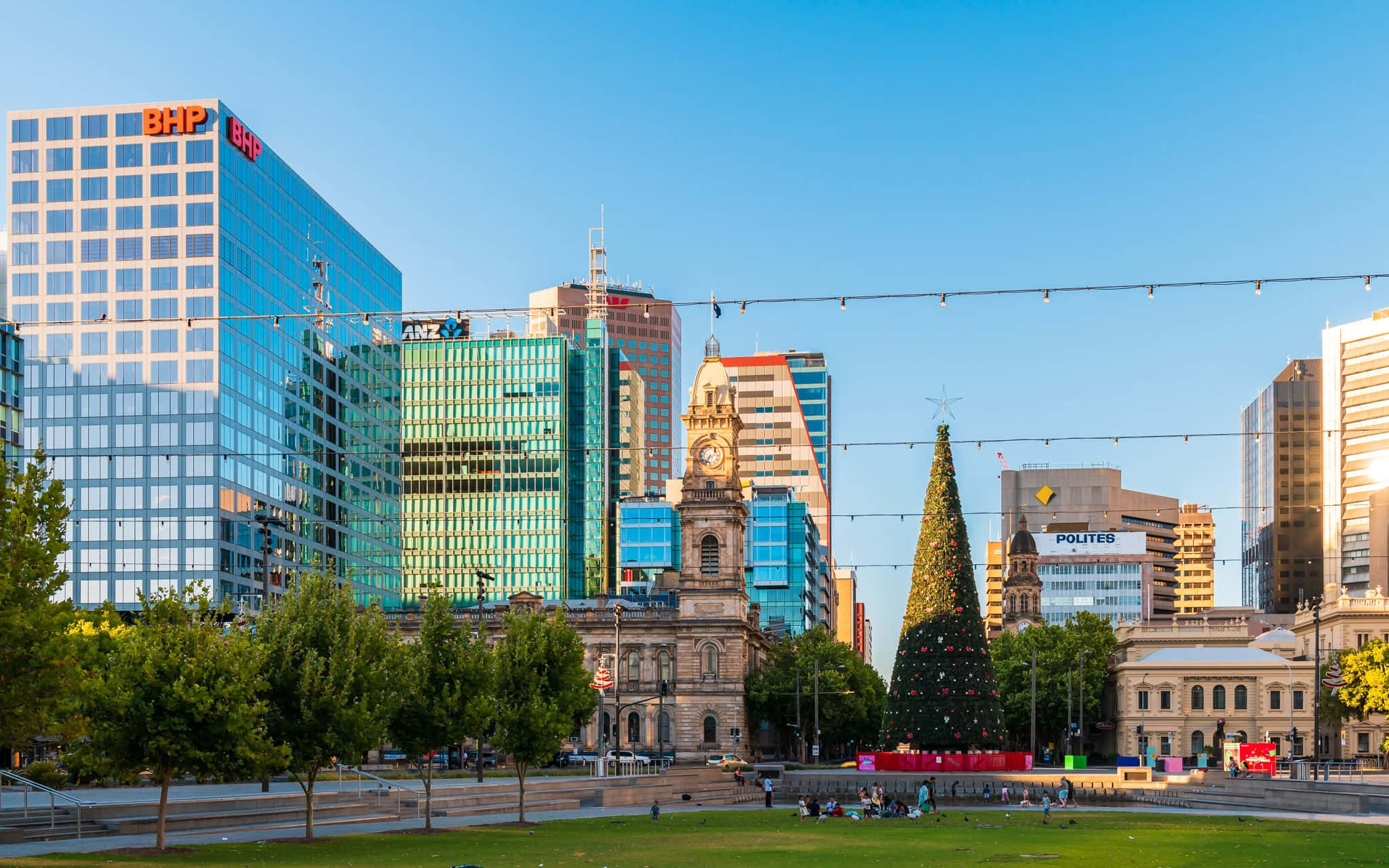 Adelaide Victoria Square, Christmas Season, modern glass skyscrapers, Full HD Desktop Wallpaper
