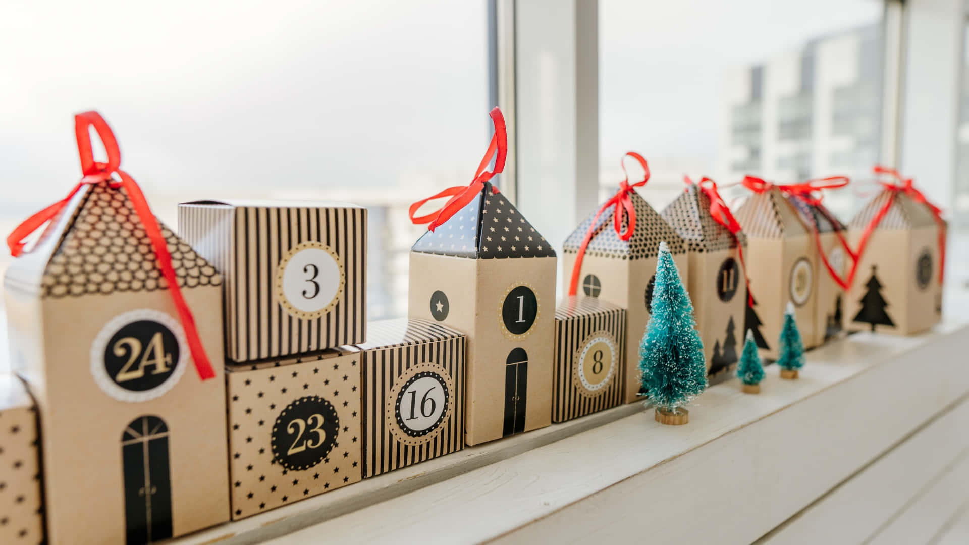 Advent Calendar, beige paper houses, red ribbons, Full HD Desktop Wallpaper