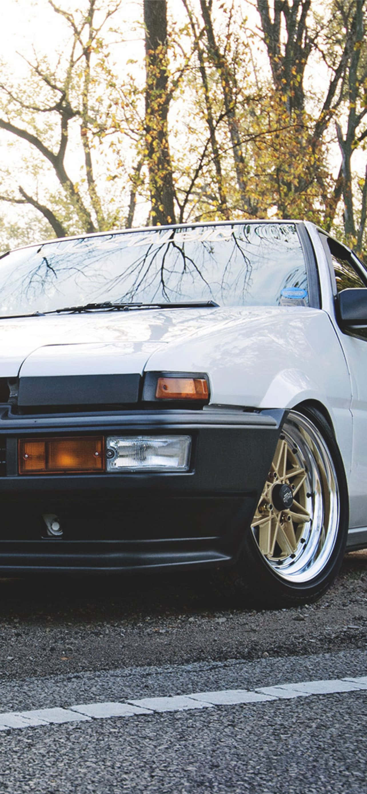white, classic car, gold rims, 2K Phone Wallpaper