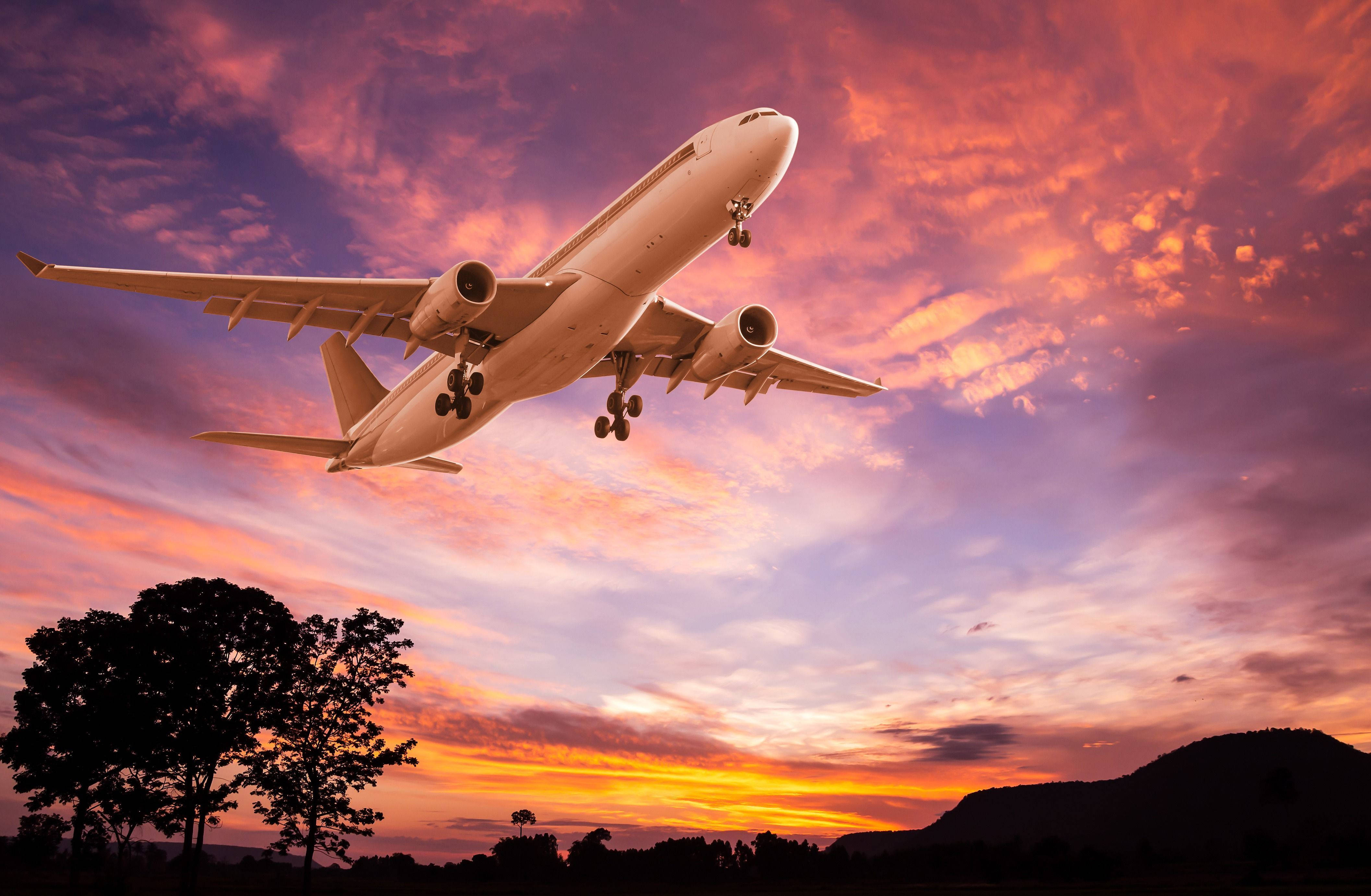 Aeroplane, passenger jet, fiery sunset sky, 4K Desktop Wallpaper