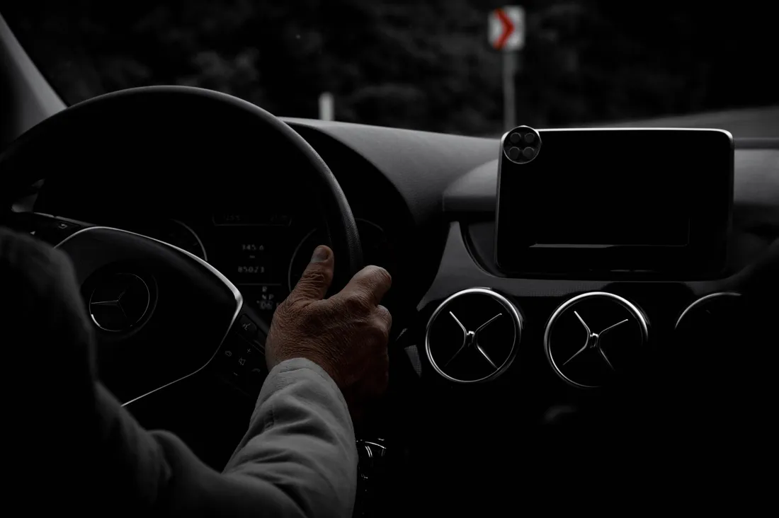 Aesthetic 4K Car