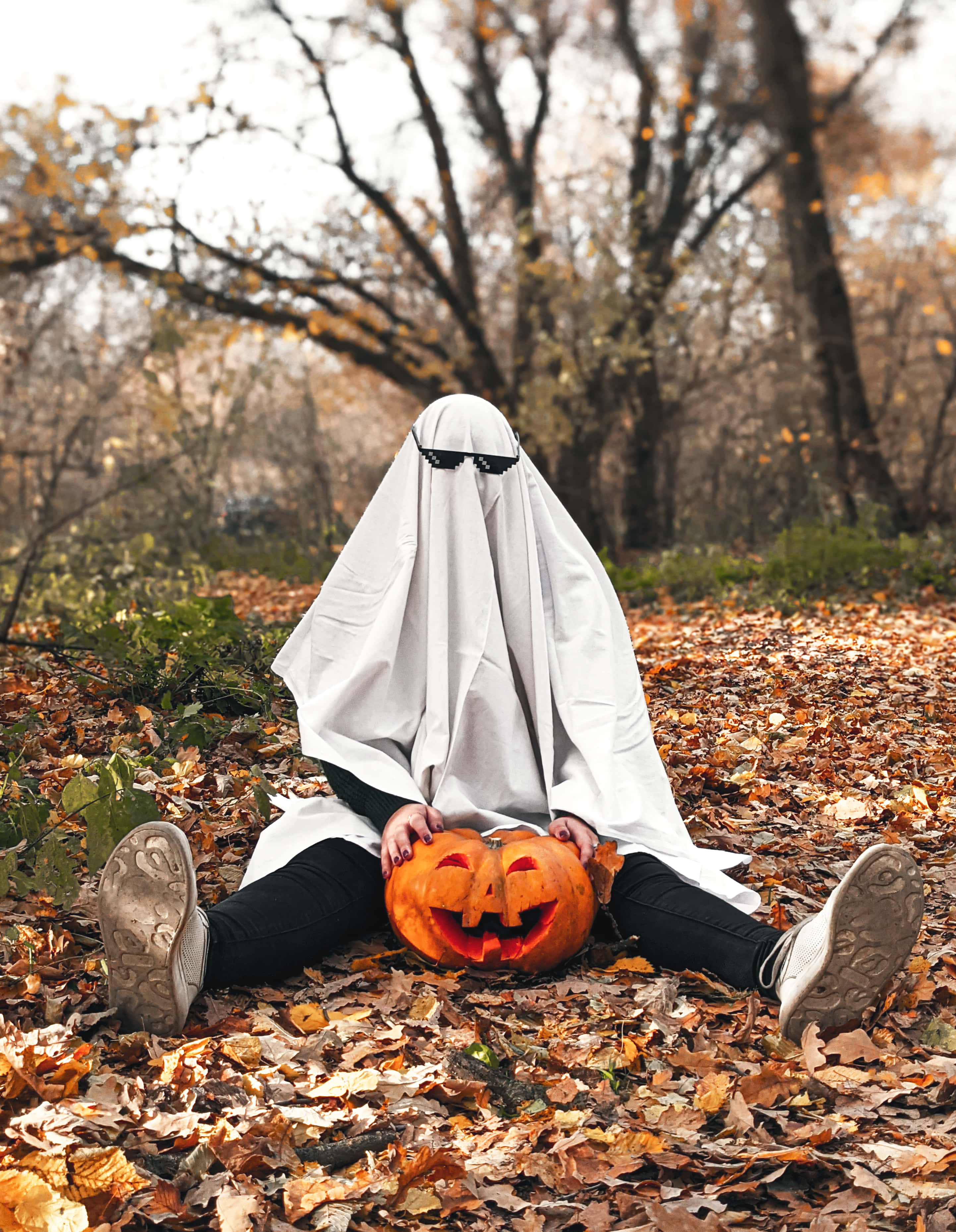 Aesthetic Autumn Halloween, ghost costume, sunglasses, 2K Phone Wallpaper